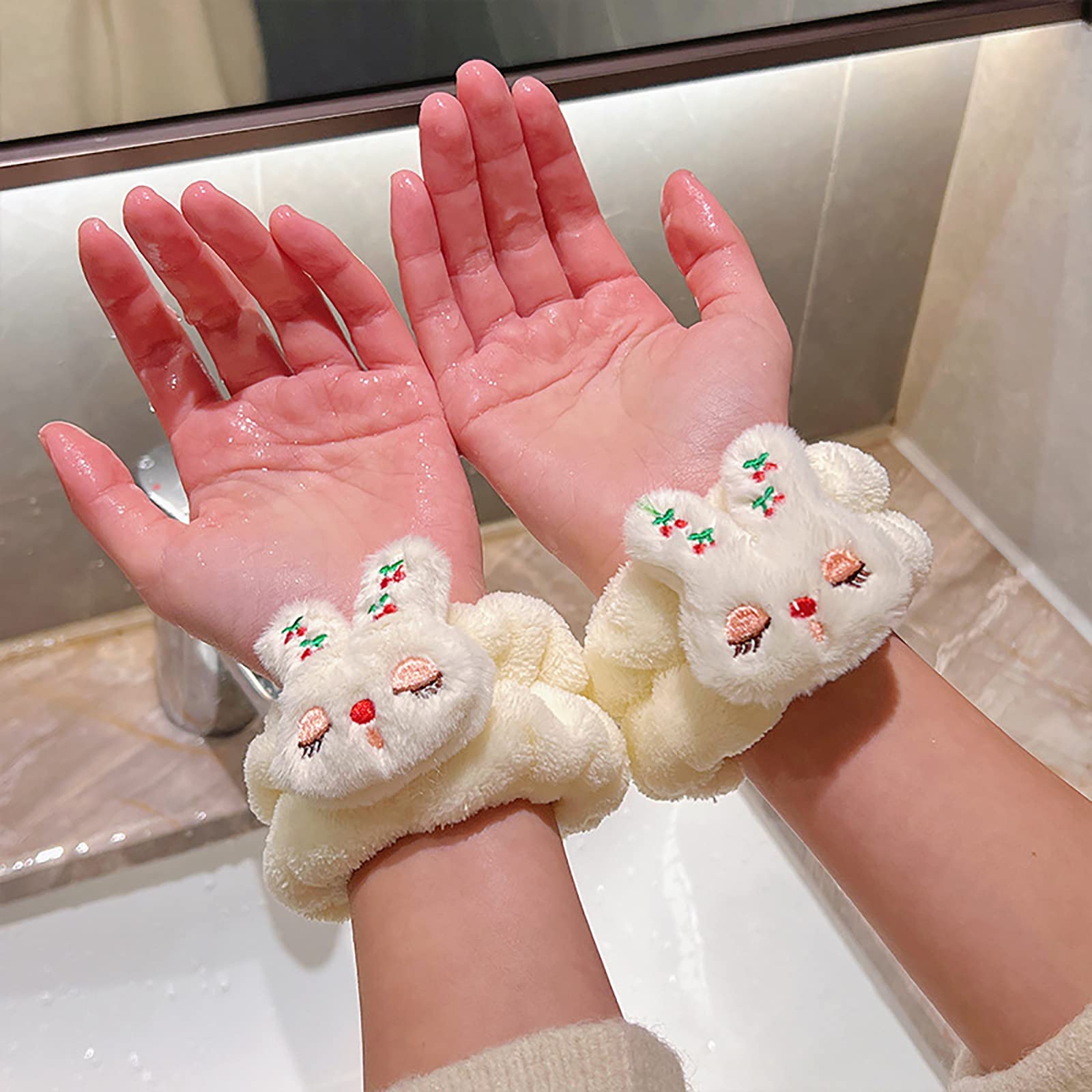 Amazon.co.jp: 洗顔リストバンド ぬいぐるみうさぎの洗顔 リスト