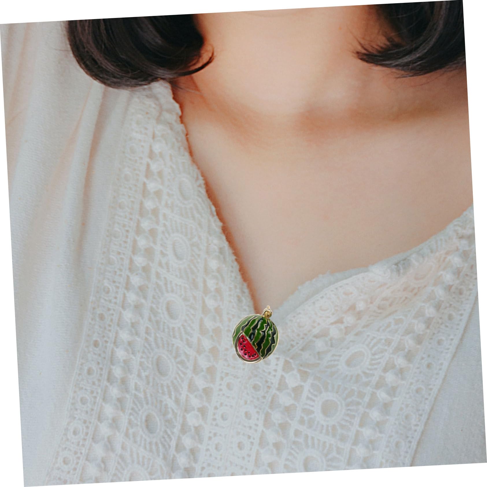 2 Stück Wassermelonen Brosche Strickjacken Clips Schal Clips Für Damen Cartoon Cardigan Clip Wassermelonen Revers Clip Retro Pullover Clips Retro Schal Clips Kleidungs