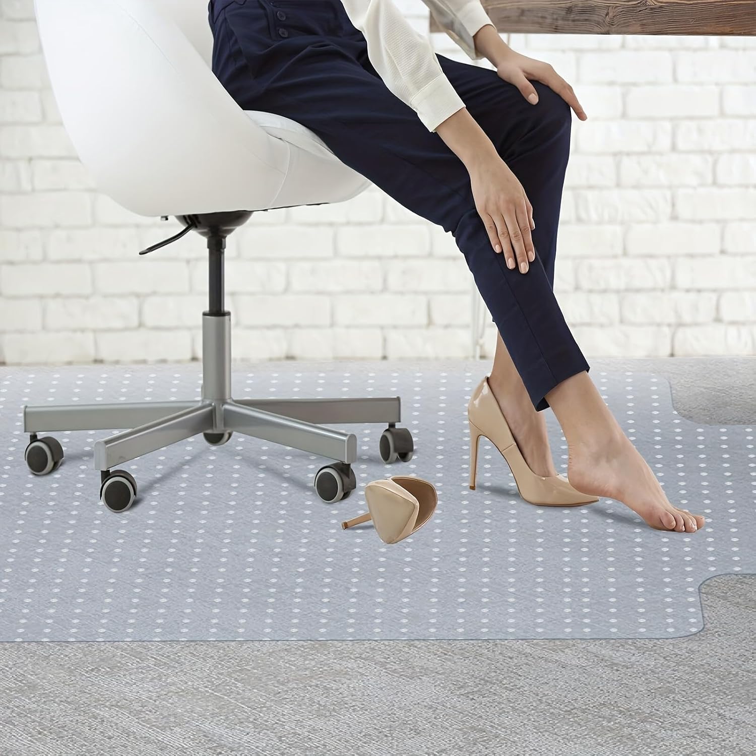 36" X 48"Clear Plastic Desk for with Extended Lip, Office Chair Mat for Hardwood & Tile Floor, Large Anti-Slip Floor ProtectorEasy Glide Rolling Computer for Work, Office, Home