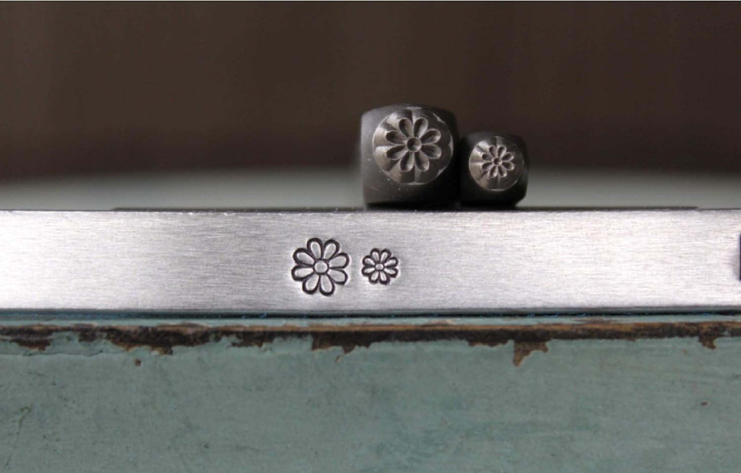 5mm and 3mm Simple Flower Metal Punch Design 2 Stamp Set - Supply Guy - CH-438437