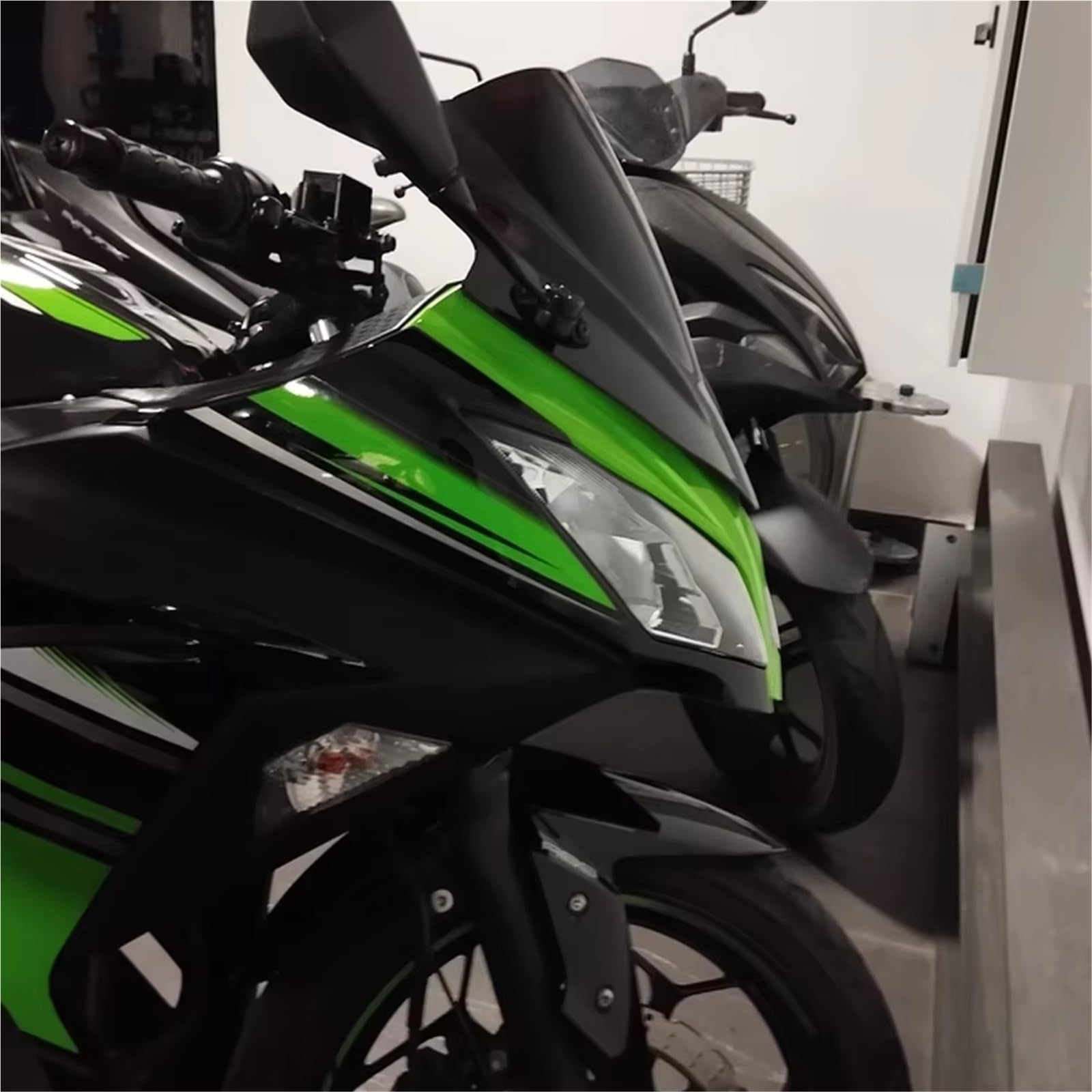 Amazon | 風防オートバイ For Ninja 250 300 For EX300 2013 2014 2015