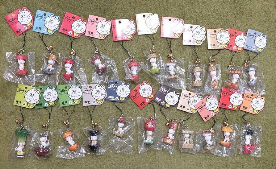 新品未使用　ご当地タマ　22個セット　希少　サザエさんご当地タマストラップ Amazon.co.jp: ご当地タマ 22個セット サザエさんご当地タマ