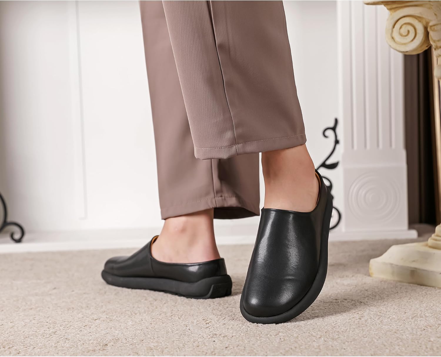 LCQL Men Breathable Slides Slipper Leather Mules and Clog Summer Outdoor Indoor Flat Loafers Size 7-12