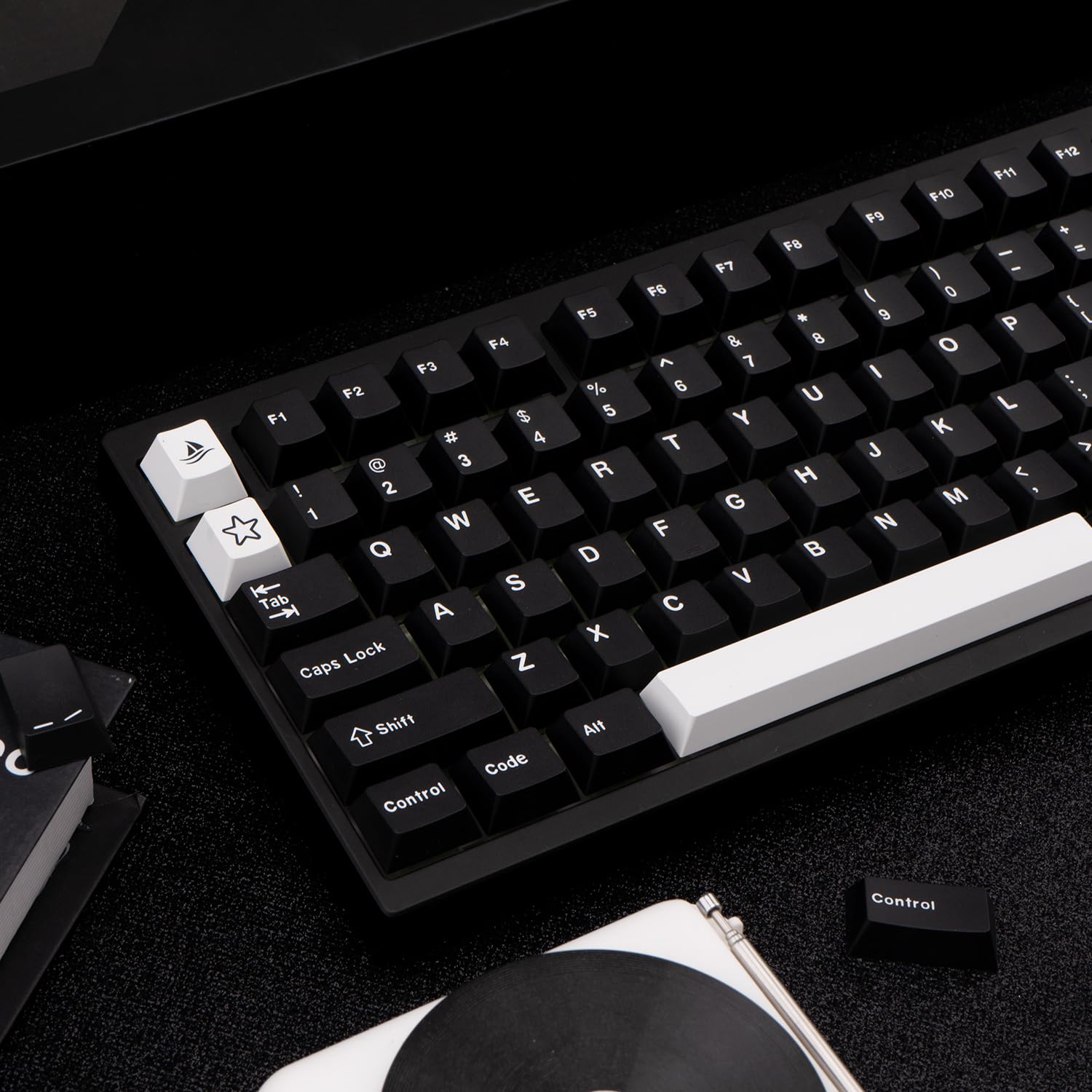 キーボード KRAP Maker White / Black Sheepie KRAP 71XyqyCMgWL.jpg_BO30,255,255,
