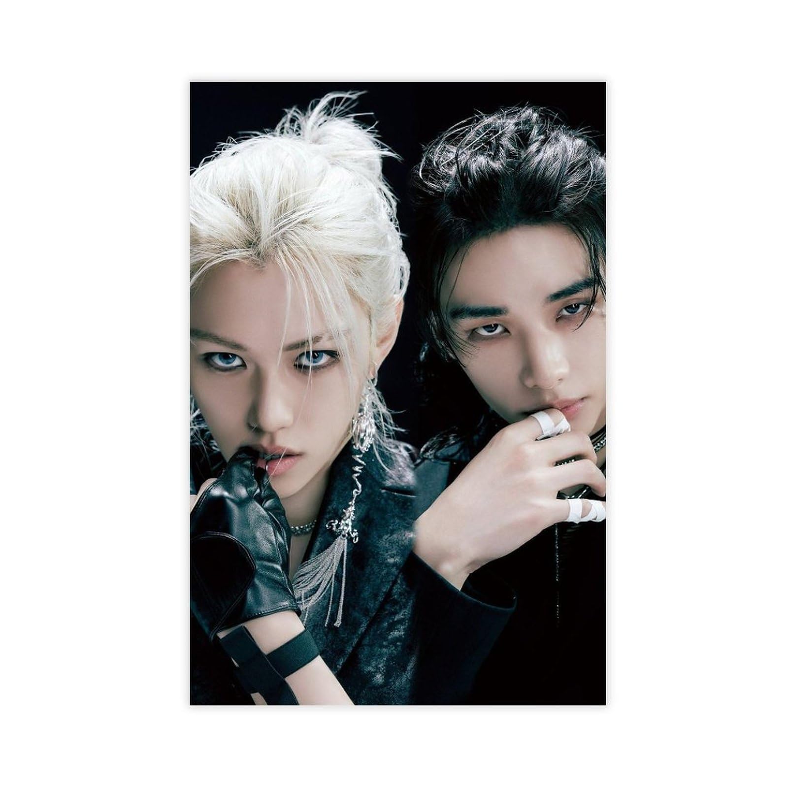 K Pop Band STRAY PosterKIDS HYUNJIN FELIX Canvas Poster Wall Art Decor Print Picture Paintings for Living Room Bedroom Decoration 12x18inch(30x45cm)