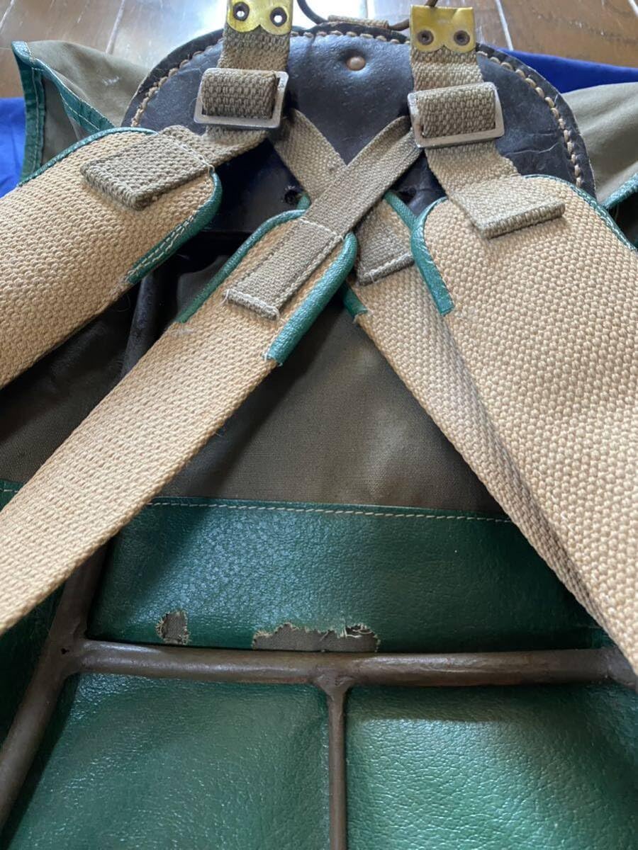 【ww2イギリス軍】【ジャンク】大型リュック×２&フレーム×１　おまけ付き Amazon.co.jp: ww2 イギリス軍 英軍 山岳部隊用リュック 背嚢