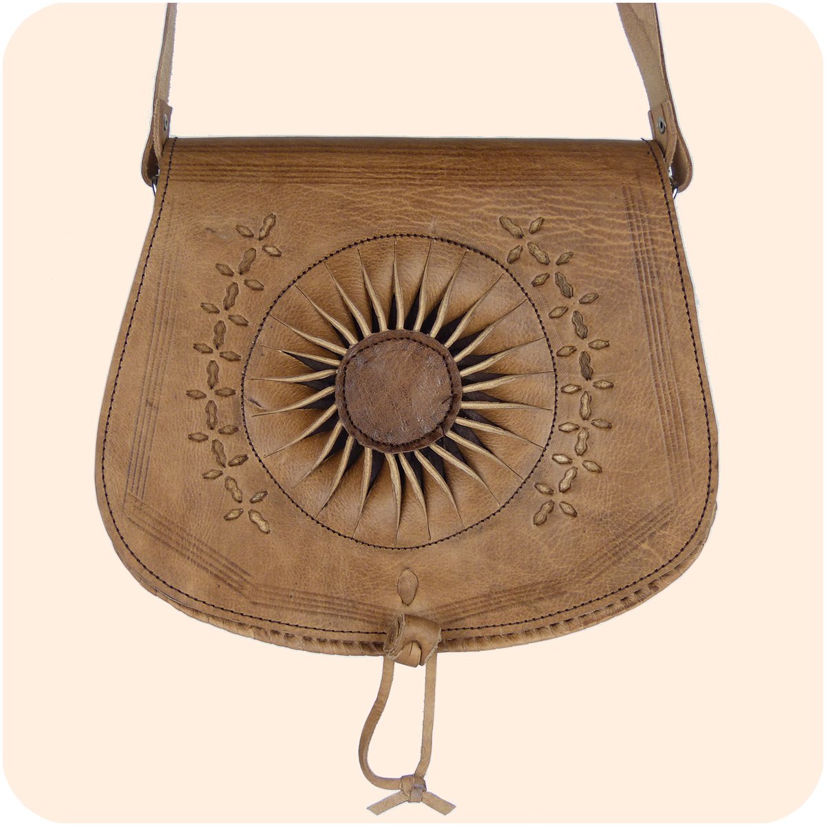 Simandra Leder-Tasche „Zahra“ 25x28cm in braun • marokkanische Umhängetasche • Handtasche 100% Handarbeit • verstellbarer Schultergurt & 2 Fächern Aktentasche Bürotasche Abendtasche