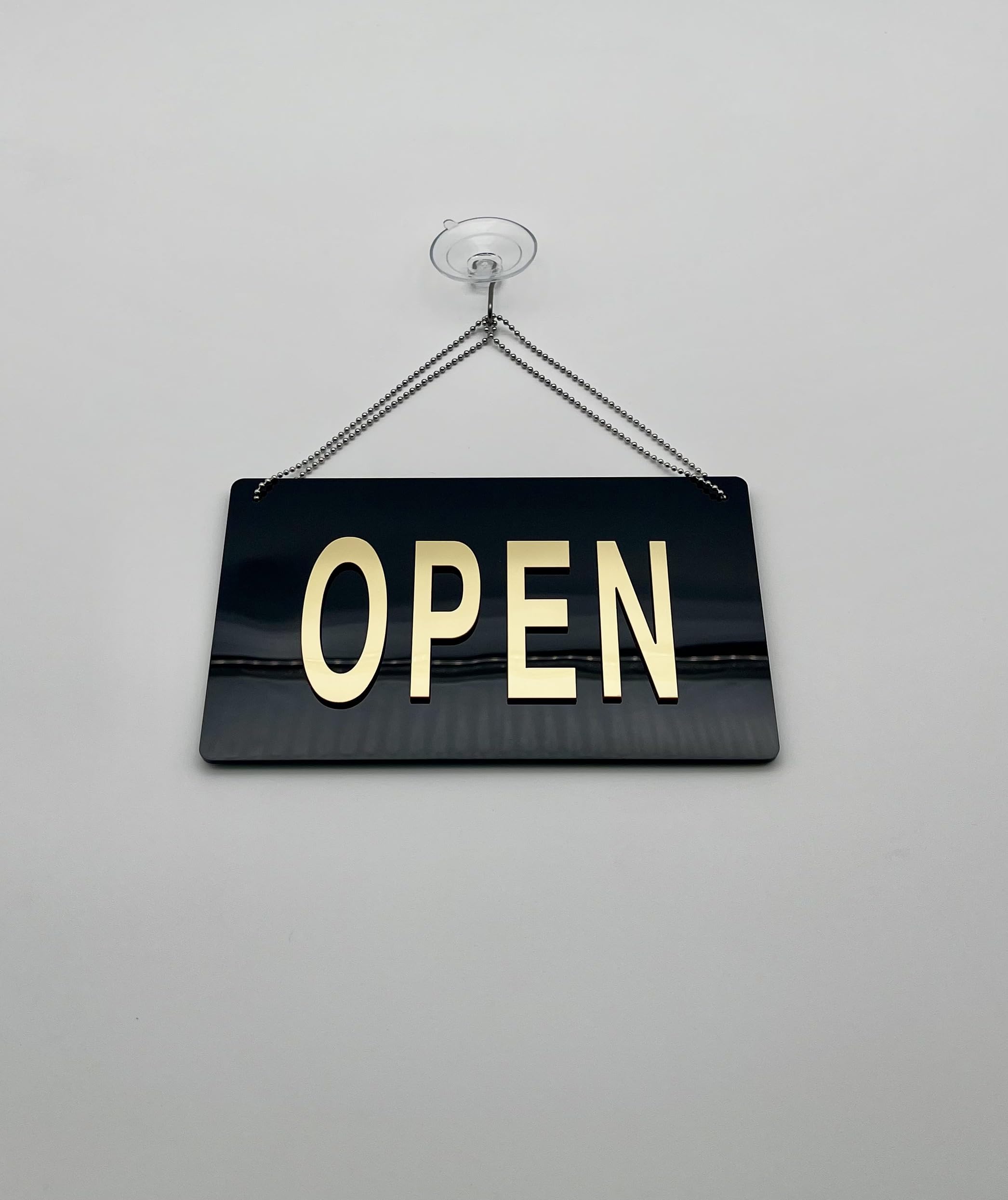 Cartello OPEN/CLOSED 3D in Acrilico Nero con Scritte Oro – Design Elegante – Impermeabile e Resistente ai Raggi UV – 20cm ×12 cm – Con Catena e Ventosa – Per Negozi, Bar, Ristoranti e Uffici