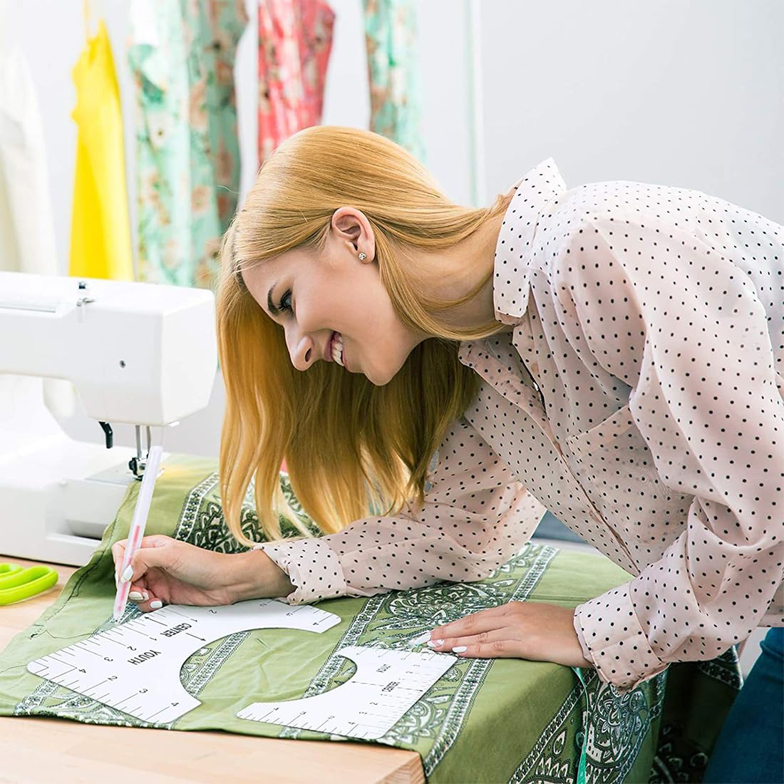 Set 4 Righelli Allineamento T-Shirt - Per Taglia E Cuci, Modelli Curvilinei In Vinile, Adulti E Bambini - Foto 8