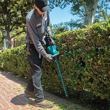 Makita 40V Max Xgt Hedge Trimmer Bare Tool 30 inches Brushless Cordless