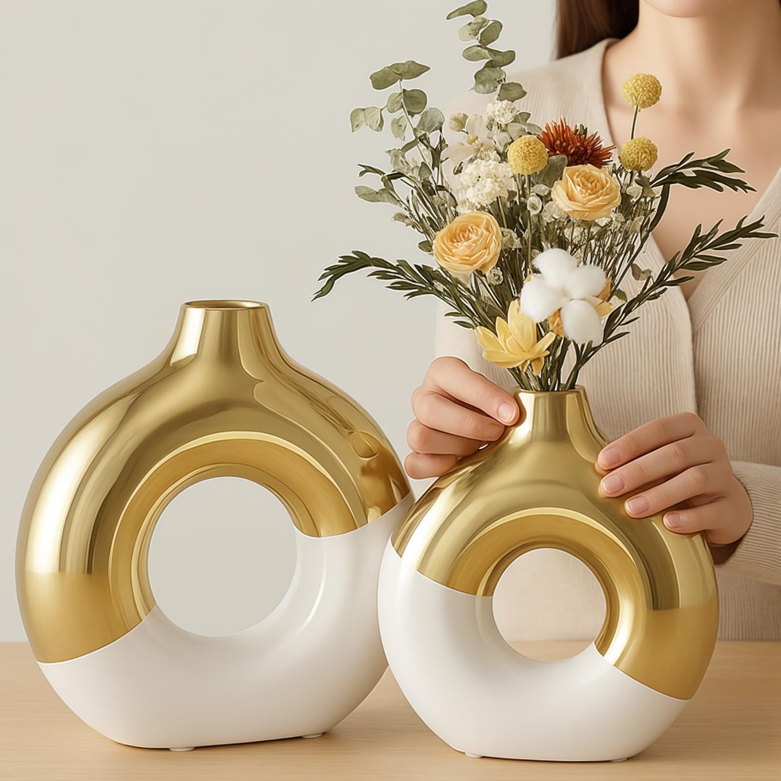 Set Vasi Bianchi e Oro in Ceramica - Vasi Moderni da Interno Design per Tavolo,Casa,Arredamento Nordico o Boho Vaso Decorativo Lucido per Decorazioni Stile Moderno, Perfetto per Arredamento Elegante