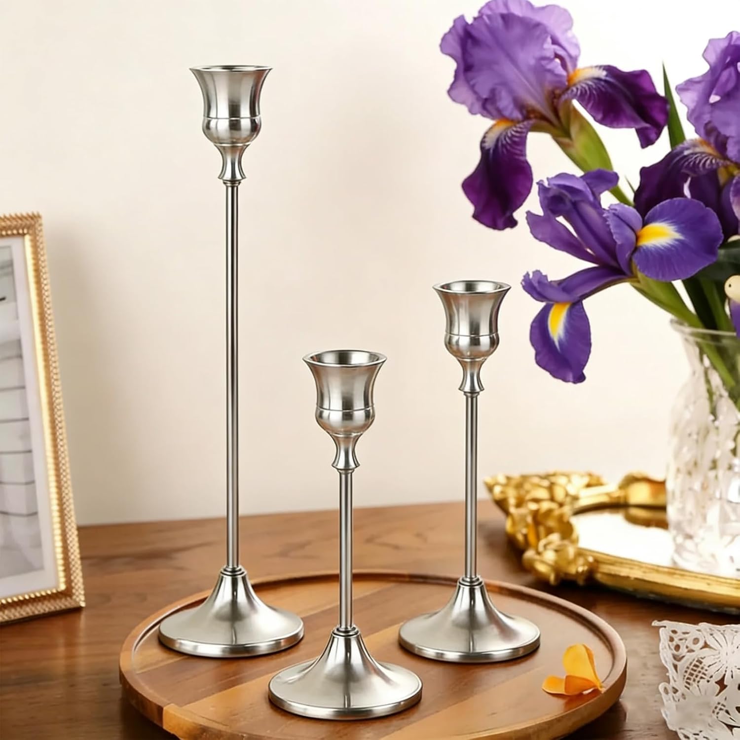 A Set of 3 Silver Candle Holders, Cone-Shaped Retro Candle Holders, Suitable for Home Decoration, Weddings, Dinners, Parties, Anniversaries
