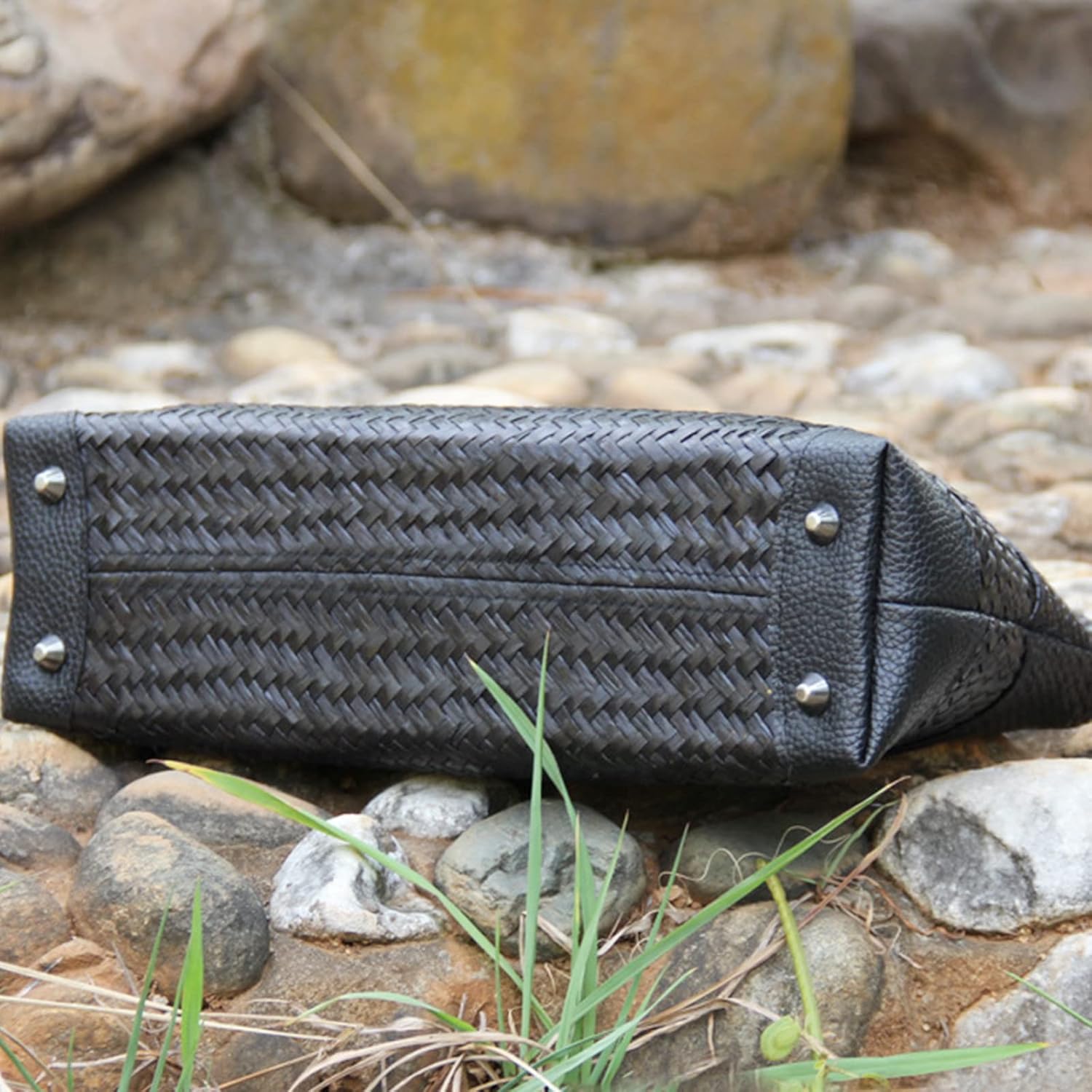 Summer Beach Bag, Boho Handmade Rattan Handbag, Round Wooden Handle, Large Straw Retro patternTote Bag for Beach Vacation Daily - Image 4