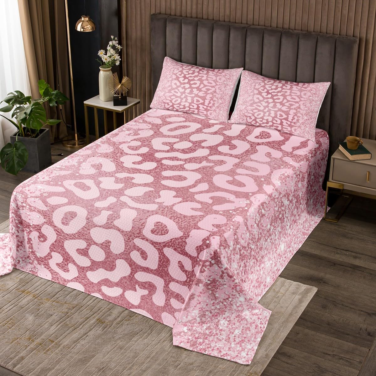 Castle Fairy Wild Animal Skin Skin Bedspread Queen Size Bedding for Teens Living Room Pink Black Glitter Print Decor Coverlet Set Leopard Print Quilt Set for All Season,3 Pcs with 2 Pillowcases