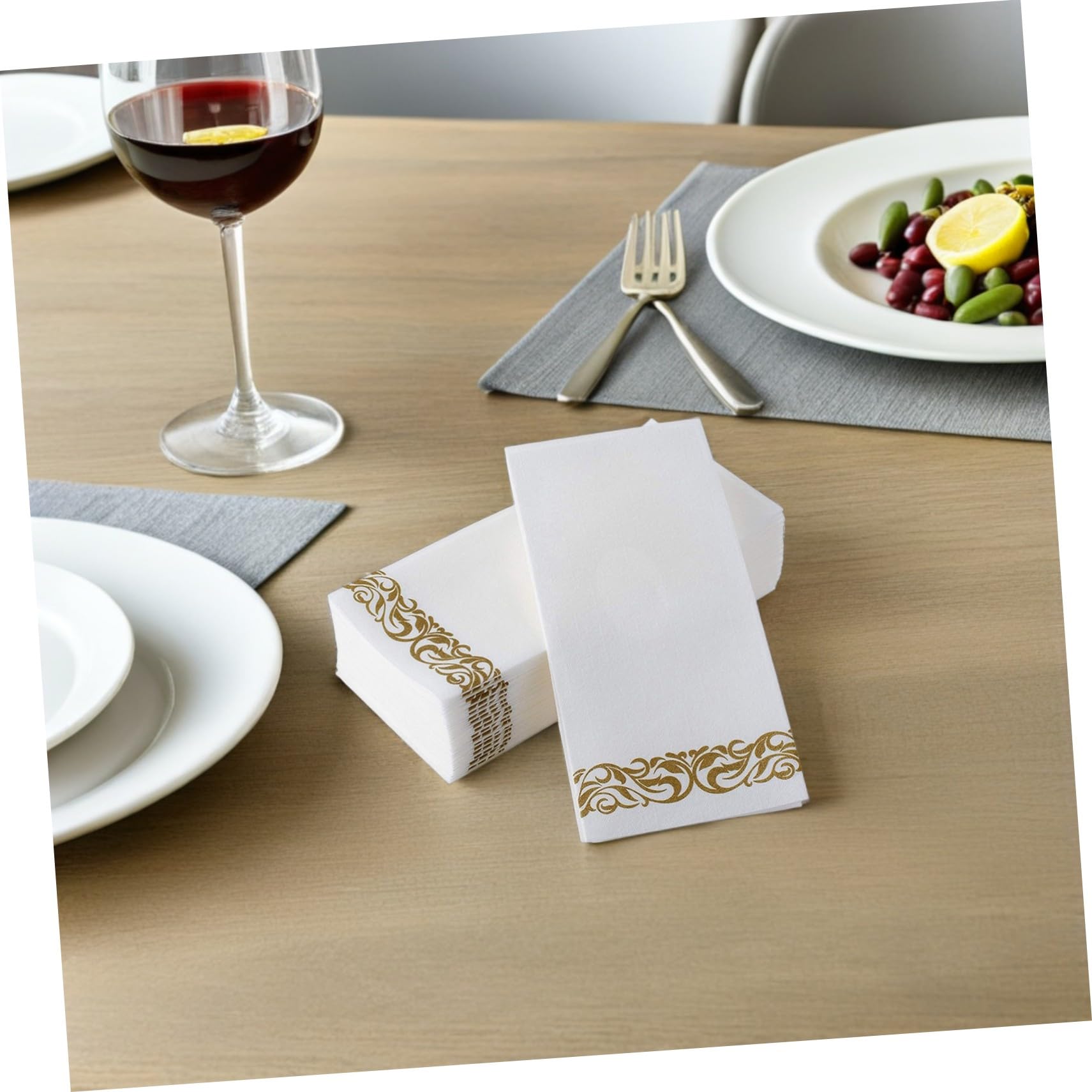 75 Stück Bedruckte Papierservietten Fach Gefaltet Elegante Europäische Stil Servietten mit Goldmuster für Hochzeiten Partys und Alltagsgebrauch