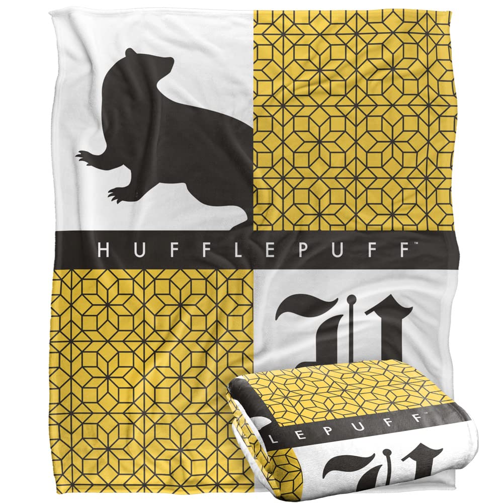 HARRY POTTER Blanket, 152 x 127 cm House Pride Hufflepuff Silky Touch Super Soft Throw Blanket