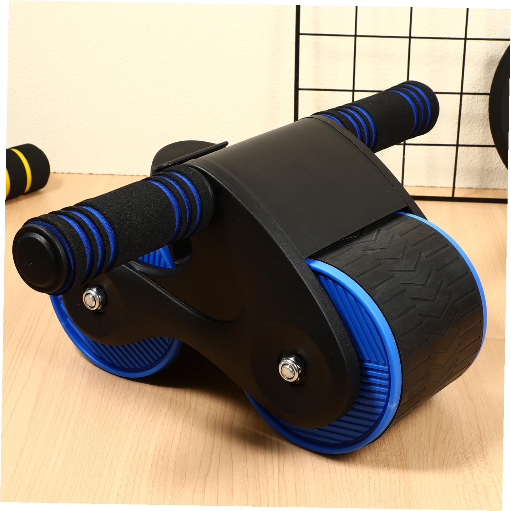 Rueda Abdominal Automática con Rebote Rodillo Ab Antideslizante con Soporte para Móvil y Almohadilla para Rodillas Equipo Ligero y Desmontable para Entrenamiento Color Aleatorio