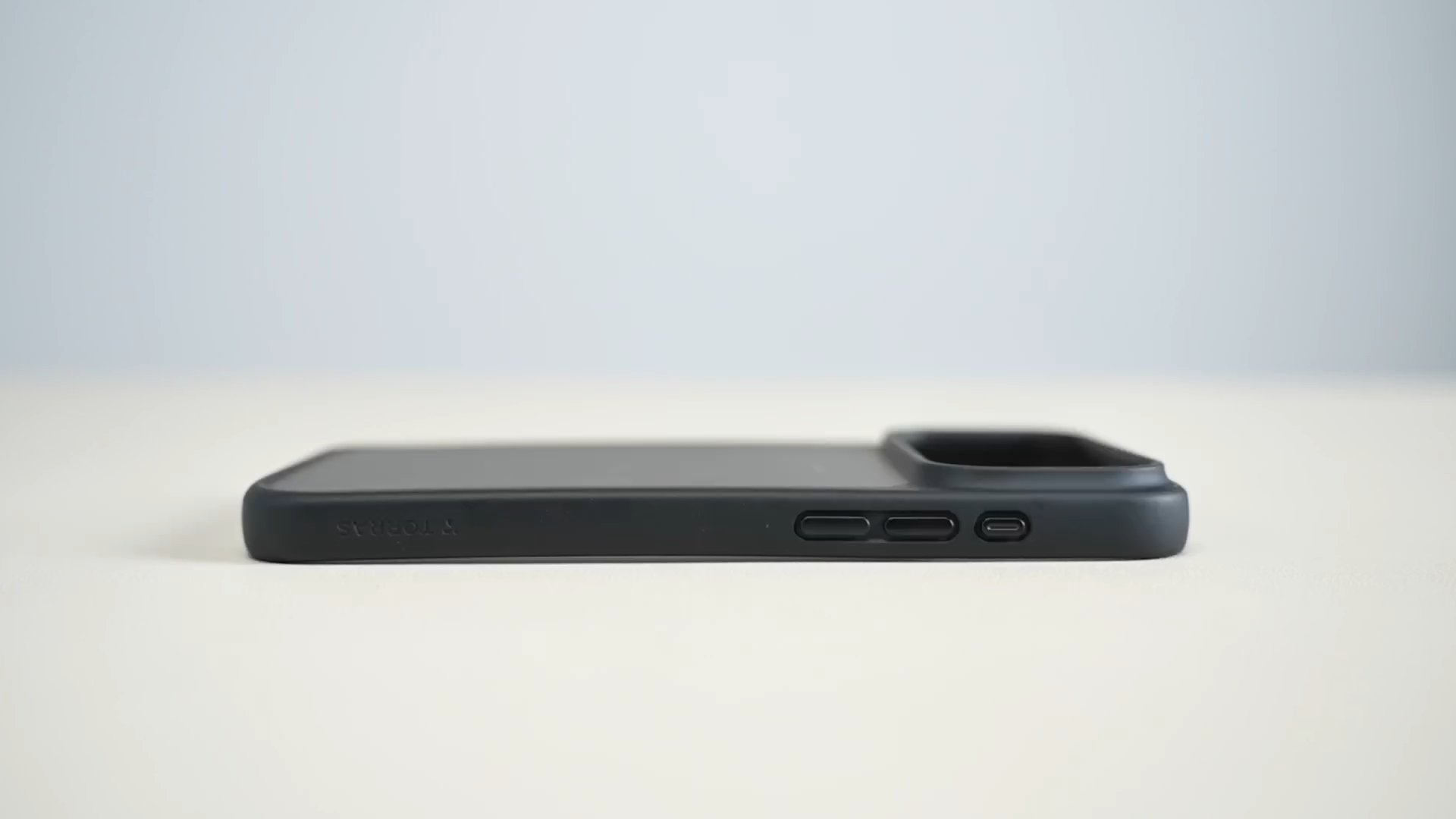 Amazon.co.jp: TORRAS 【米軍規格 3倍耐衝撃】 iPhone Air 用 ケース