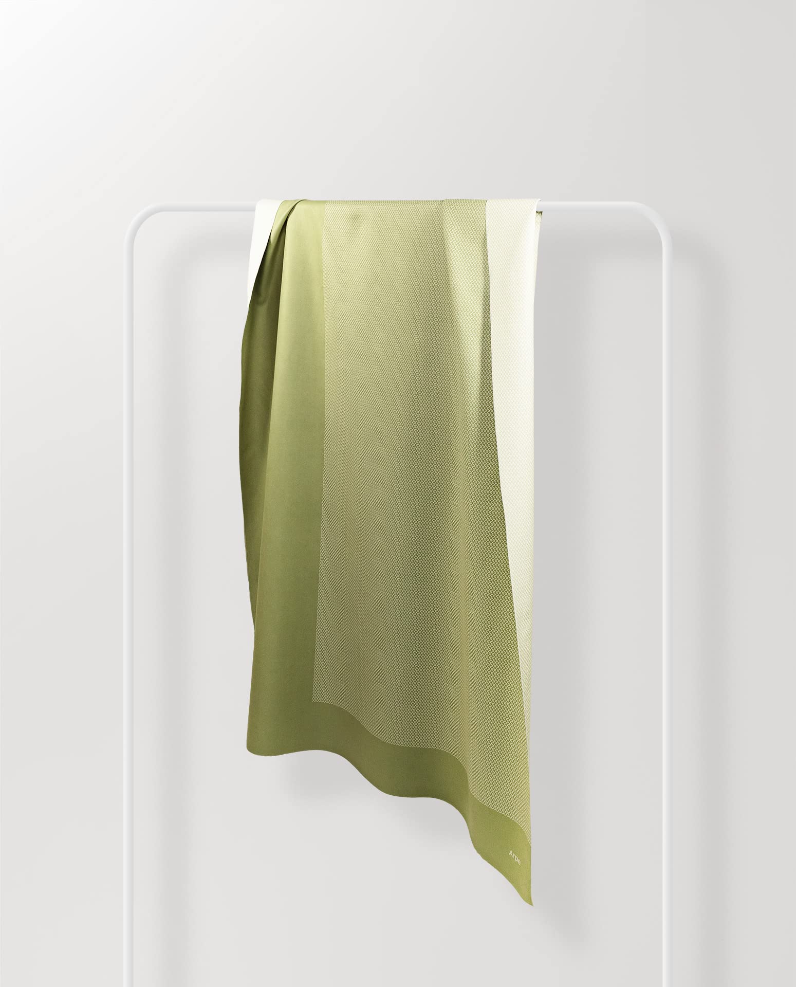 Arpe,Asciugamano in microfibra sostenibile e artigianale,Asciugamano sportivo per spiaggia, piscina o palestra,Asciugamano da bagno,ad asciugatura rapida,Eco Friendly,Olive Green (75x115)