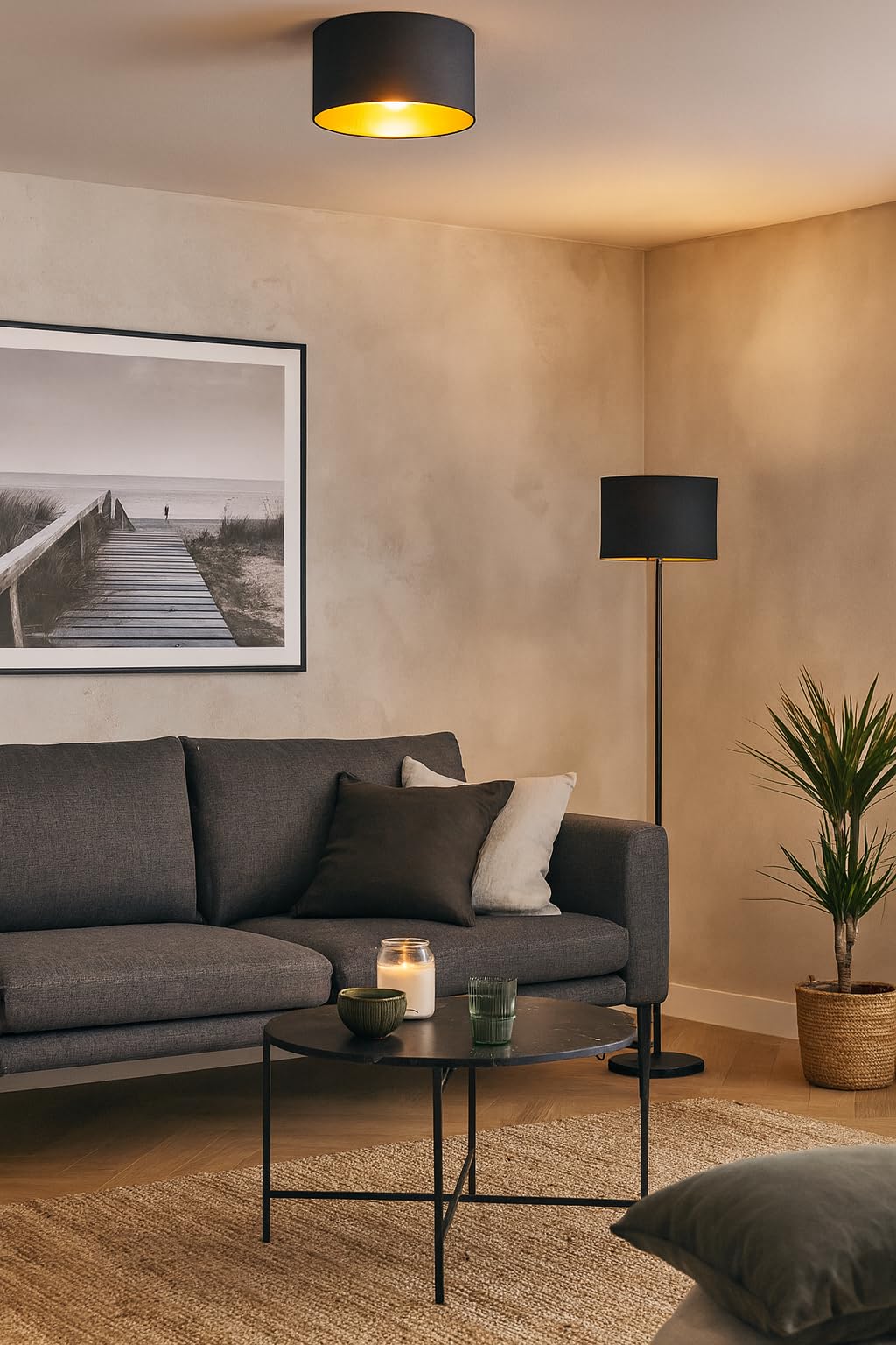 Stehlampe Benny mit Schirm aus Stoff in Schwarz, Innenseite Gold, Korpus Metall schwarz, Stehleuchte für Wohnzimmer, Schlafzimmer etc., exkl. 1x E27 (max. 60W). Höhe: 160cm, Ø 35 cm