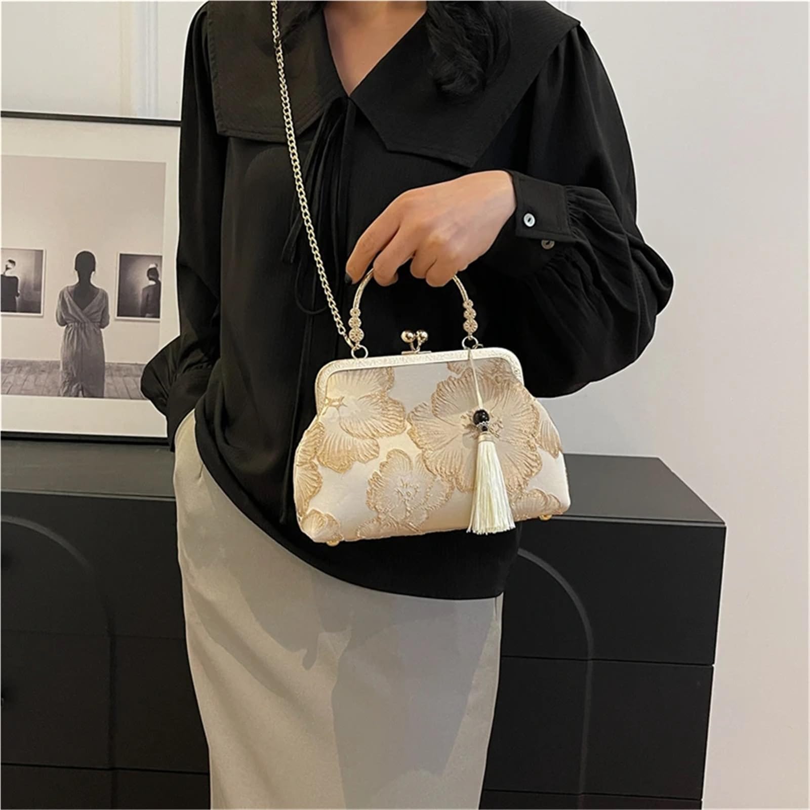 Bestickte Abendtasche Retro-Handtasche gepaart mit Qipao Hanfu-Tasche, elegantem Temperament, Kettentasche, diagonaler Cross-Tasche, Clip-on-Tasche FüR Hochzeit, Party(Pink)