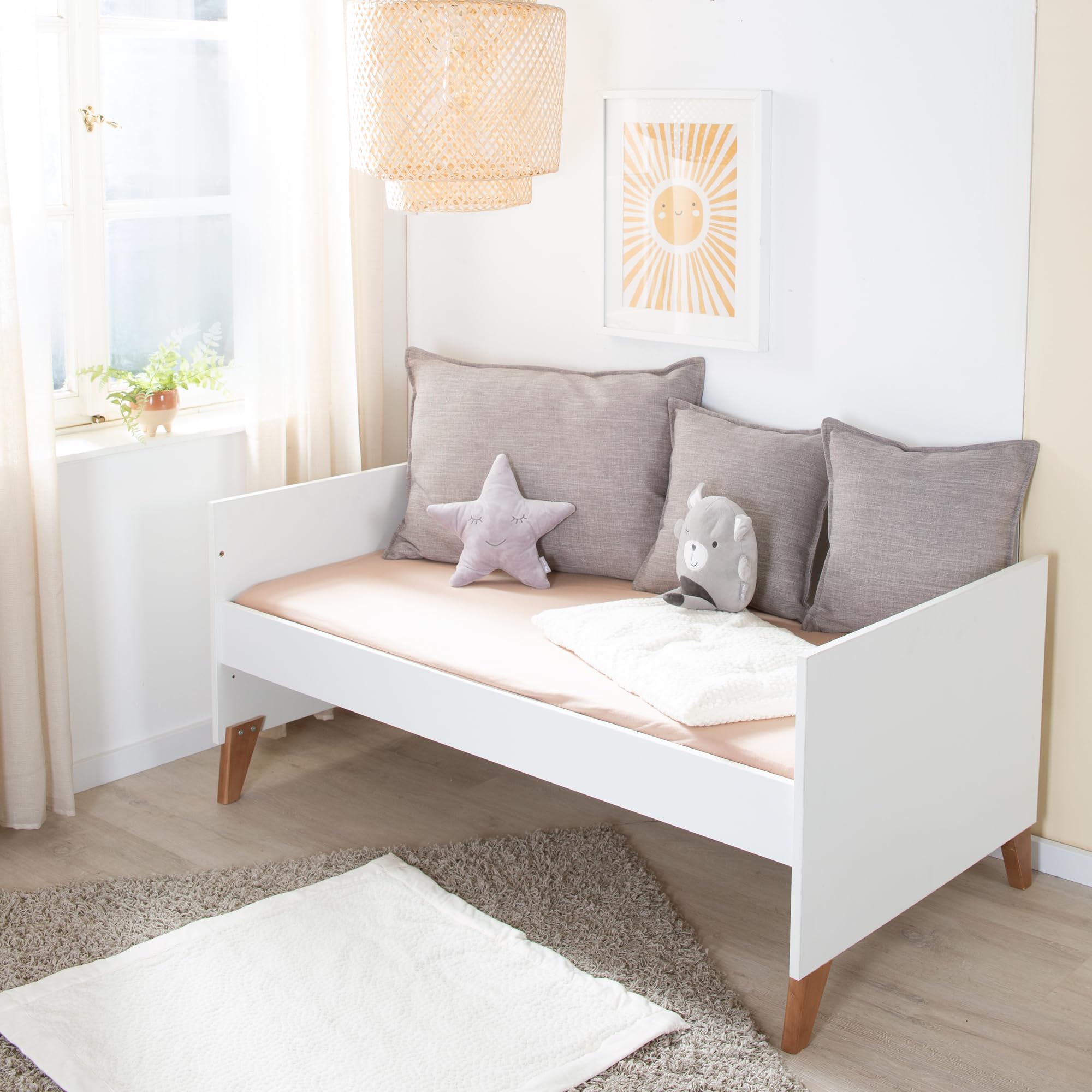 roba - Cama de bebé escalable de 70 x 140 cm, con diseño de Ole, Convertible en Cama Infantil, de 0 a 7 años, hasta 50 kg, Altura Ajustable, 3 Barras extraíbles, Madera, Color Blanco y Roble Oscuro,