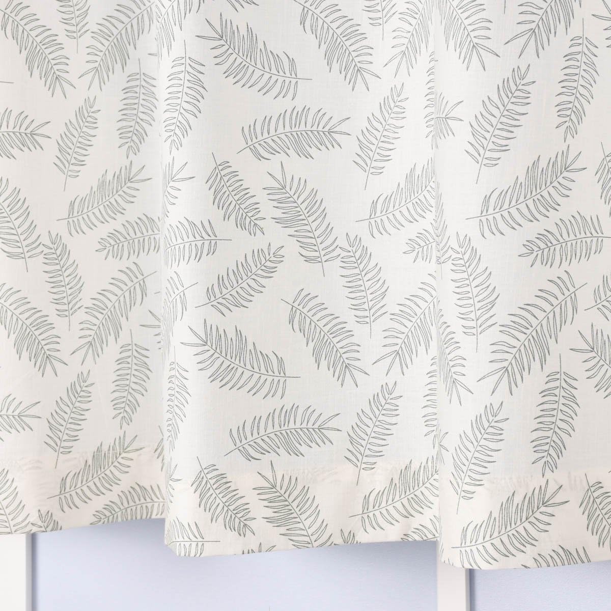 SCHÖNER LEBEN. Rideau brise-bise bio en coton bio avec impression de feuilles blanc laine/vert 150 x 50 cm