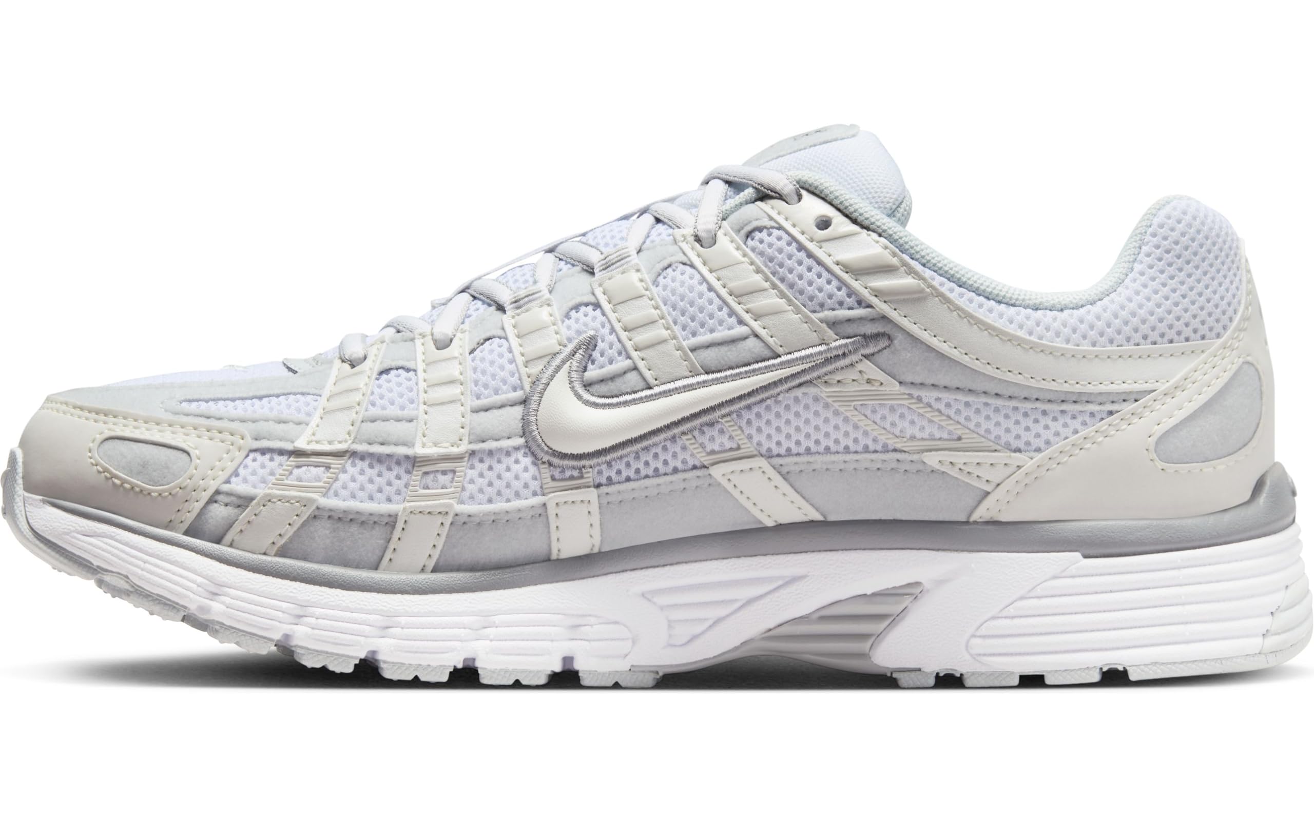 Nike Women's WMNS P-6000