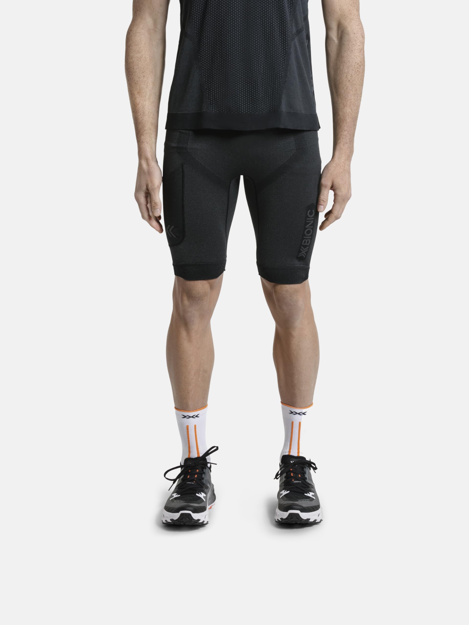 X-Bionic Malla Corta Xceed Run para Hombre - Malla de Running de Alto Rendimiento con tecnología HygroDiffuser y VectorSphere - Termorregulación y transpiración - X Negro/Gris Rinoceronte, M