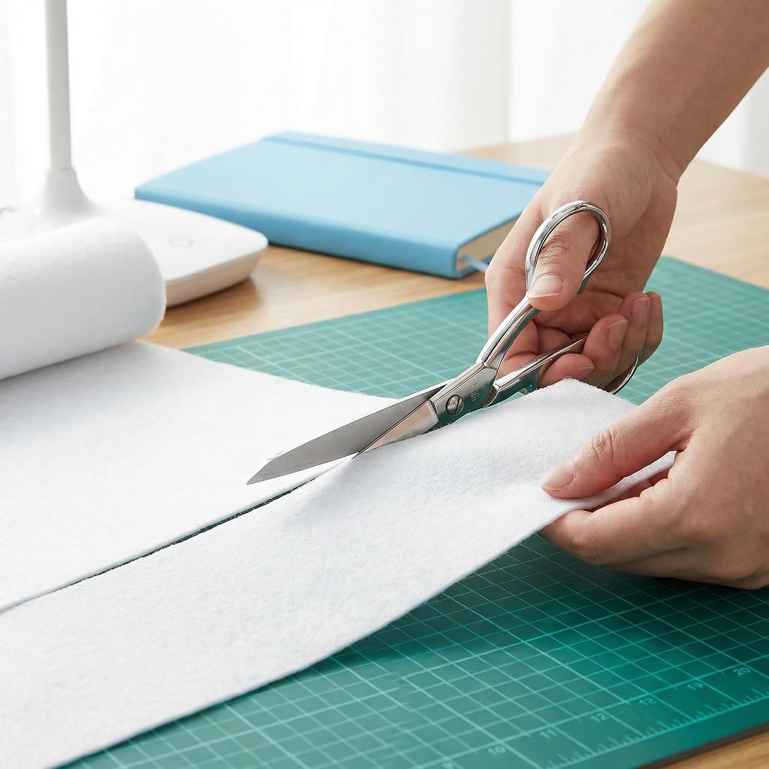 KALLORY Needle Punch Nonwoven Batting Roll – 2.24" Width x 51.18" Length White Polyester Fiber Fill for Quilting, Upholstery, Car Sound Deadening & Crafts – Soft, Durable, Easy to Cut Fabric Interfac