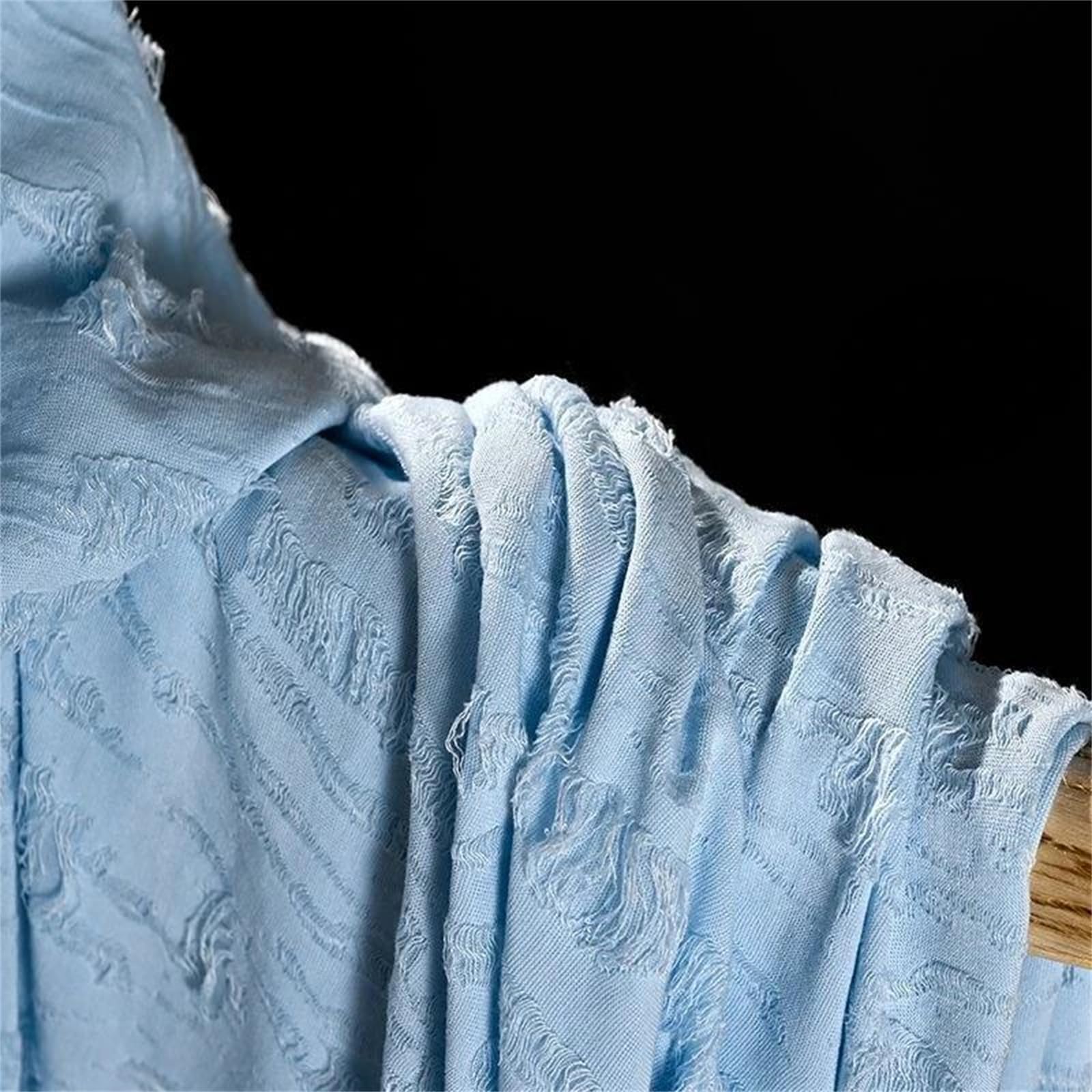 Dzianinowy, rozciągliwy, dwuwarstwowy materiał teksturowany o grubości 170 cm do projektów dyplomowych i tekstyliów barwionych metodą krawata