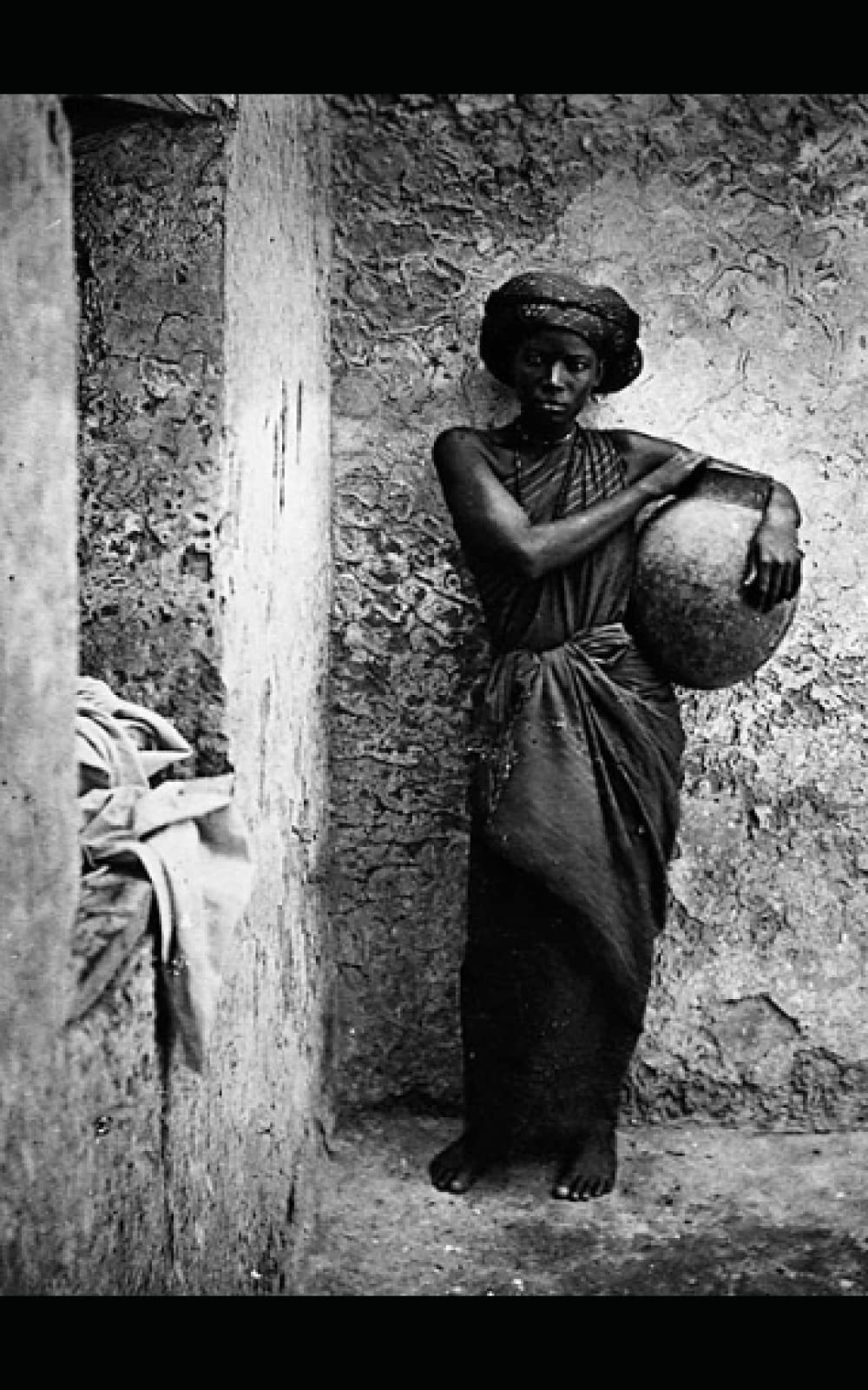 INCIDENTS IN THE LIFE OF A SLAVE GIRL: 1861 Slave Narrative (Annotated)