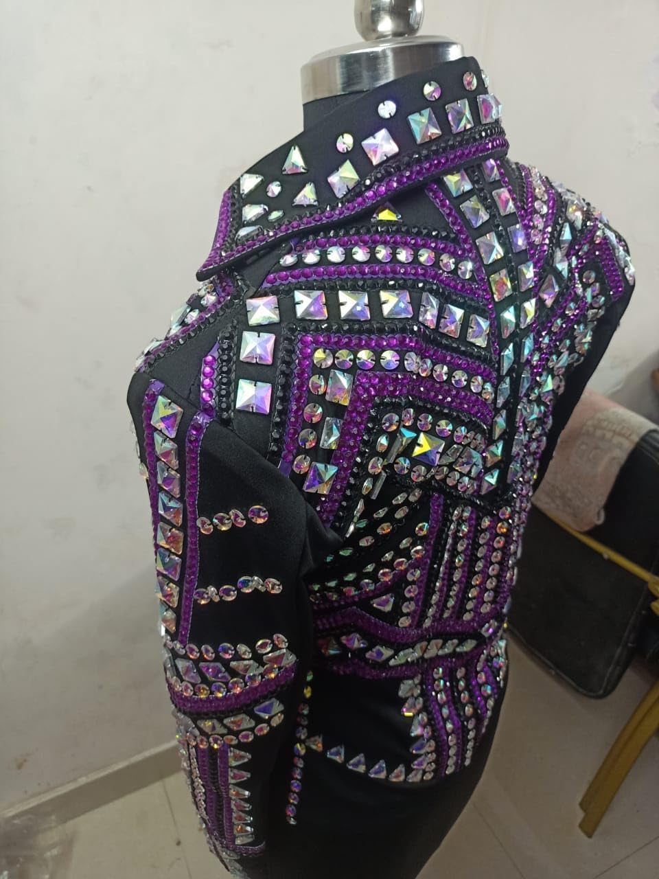Western Women's Black and violet linings Showmanship Jackets silver Stone Embedded Handmade Embroidery Equestrian Outfit