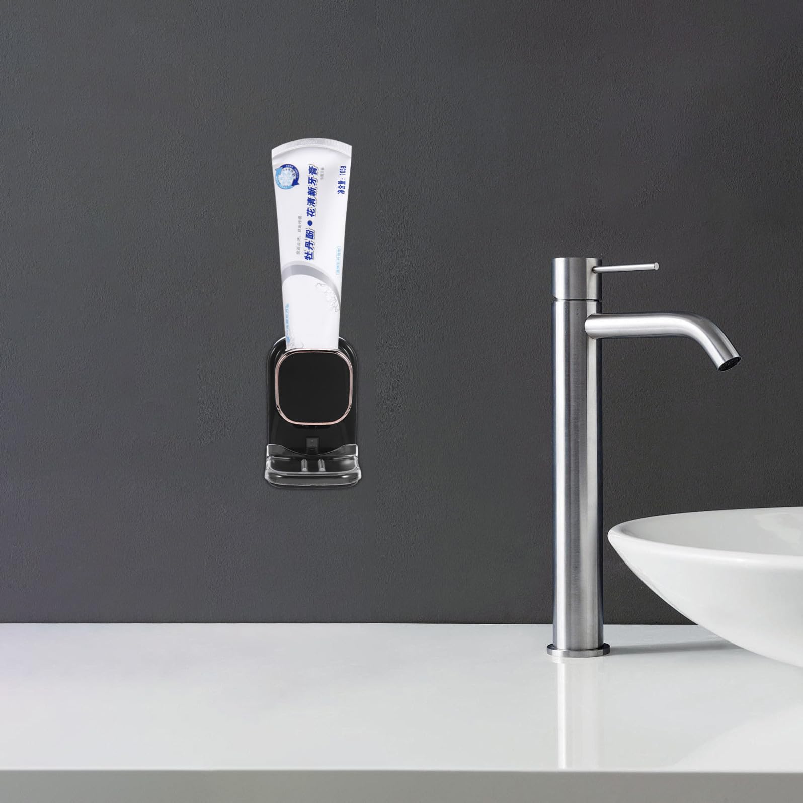 Mikikit Dispenser Automatico di Dentifricio Elettrico Comodo e Ricaricabile Nero in Plastico Montaggio a Parete Cavo USB Adatto per Dentifricio e Detergente Viso