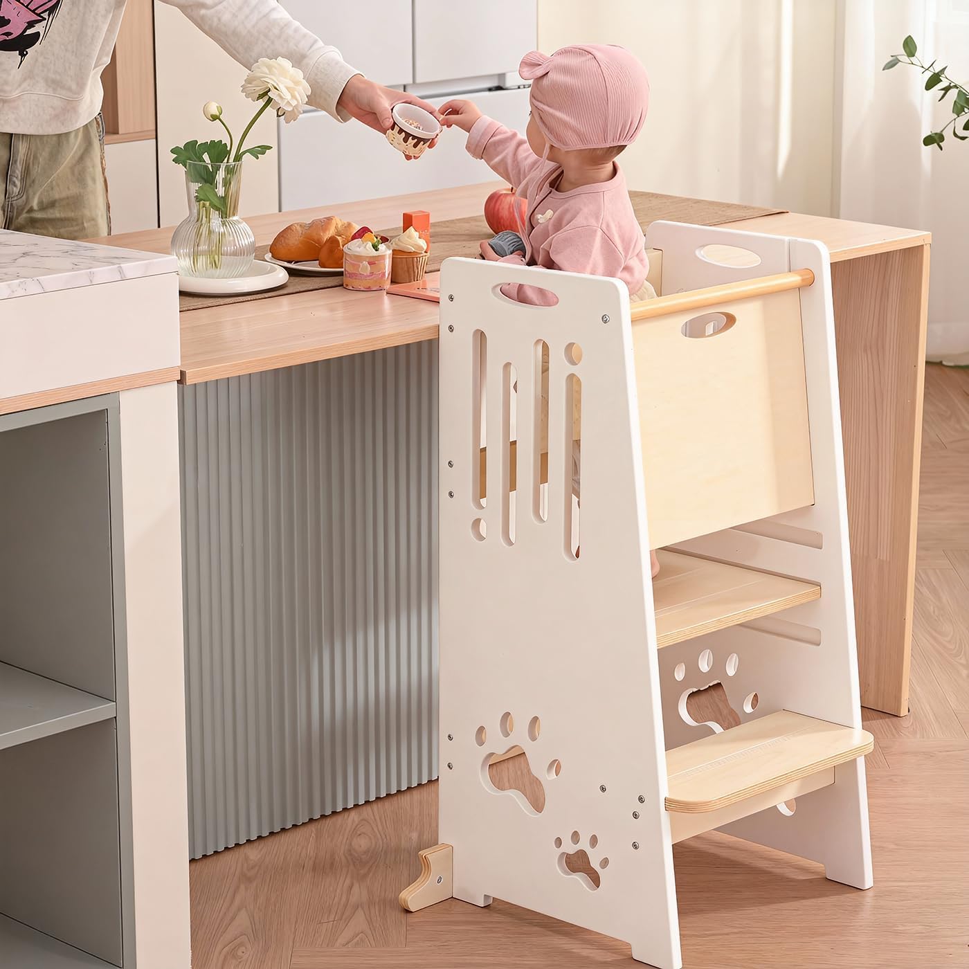 Kleinkind Tritthocker Kinderhocker, Toddler Tower & Lernhocker mit Sicherheitsbarriere, Kippschutz und Sicherheitsfüßen – Sicher & Stabil, höhenverstellbar für Kinder ab 1 Jahr(Weiß)