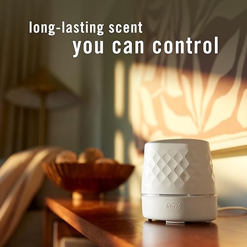 Miniatura 2 de Febreze Kit de iniciación Plug Scent Booster, difusor de aceite, ambientador enchufable, aroma continuo, 2 dispositivos + 2 repuestos de