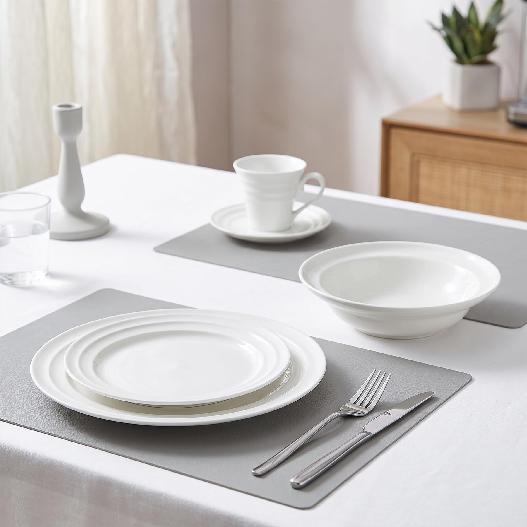 Set di stoviglie in porcellana da 20 pezzi, per 4 persone, colore bianco moderno