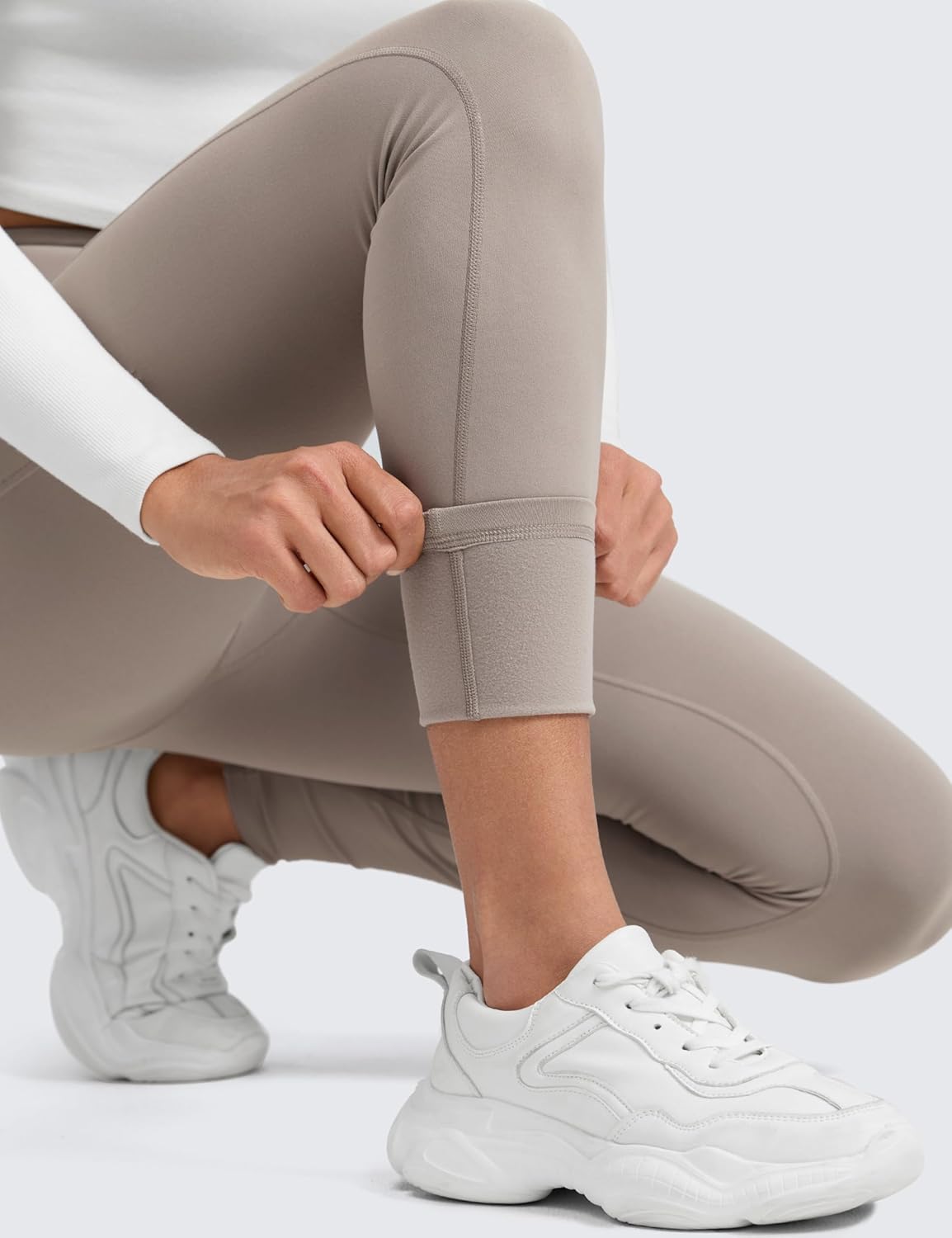 CRZ YOGA Water-Resistant Fleece Athletic Leggings Pockets 28" - Matte Thermal Hiking Casual Workout Womens Pants