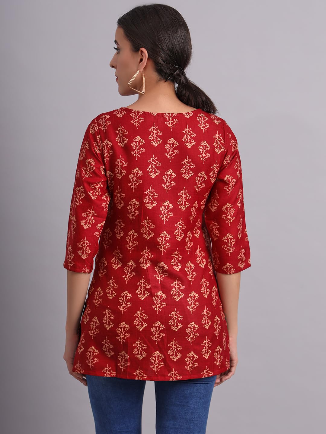 Patlani Women's Cotton Printed Short Fullstitched Kurti/Kurtas. Maroon