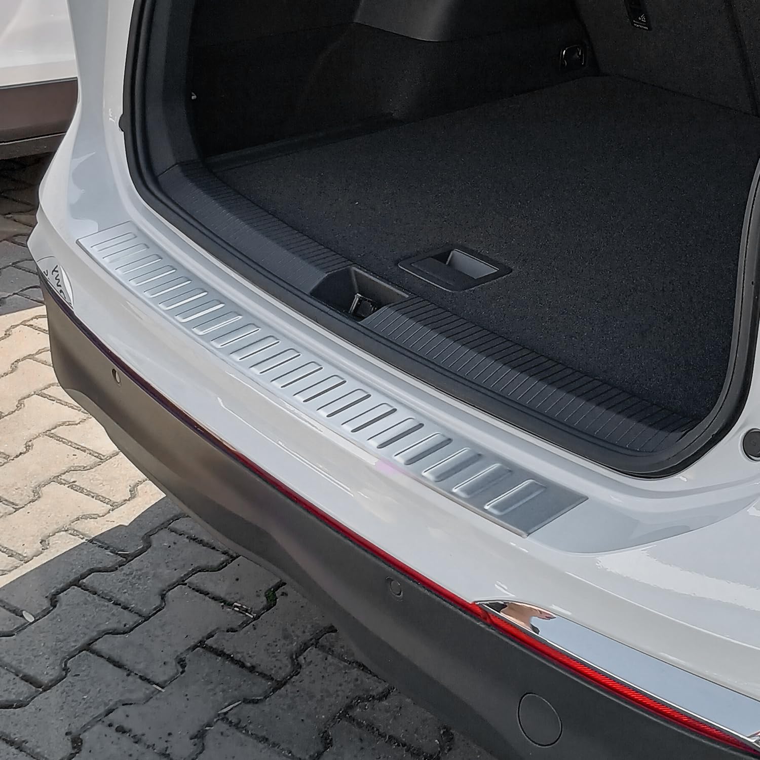 tuning-art BL1057 Protezione paraurti Posteriore Compatibile con Volkswagen Tiguan 3 2024-