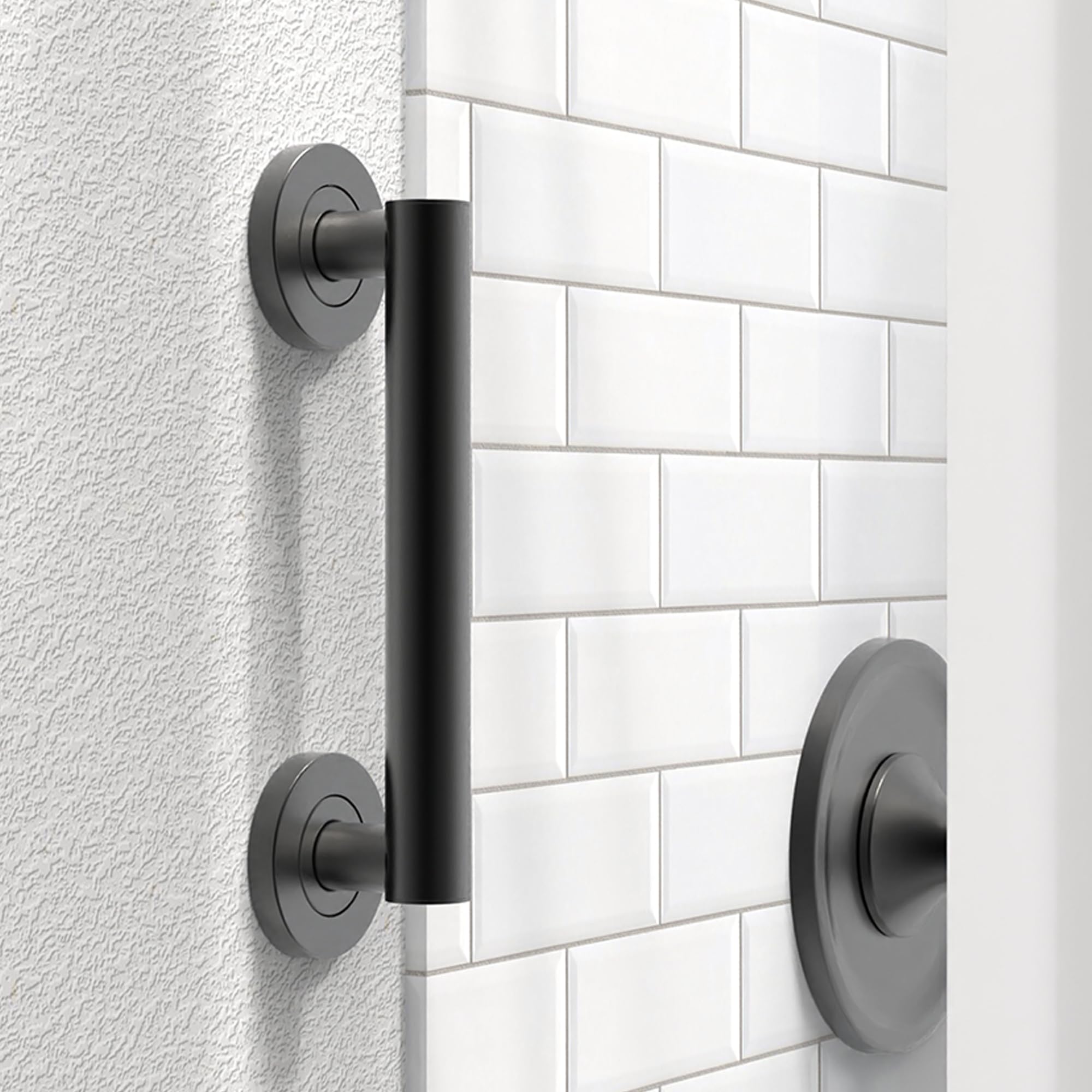 AquaChase Matte Black Grab Bar
