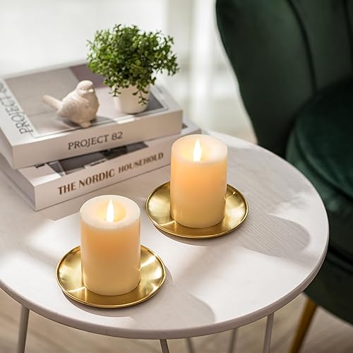 Miniatura 3 de Romadedi Portavelas de hierro Portavelas dorado para velas de pilar, juego de 2 bandejas pequeñas para velas de pilar, soporte de vela de metal