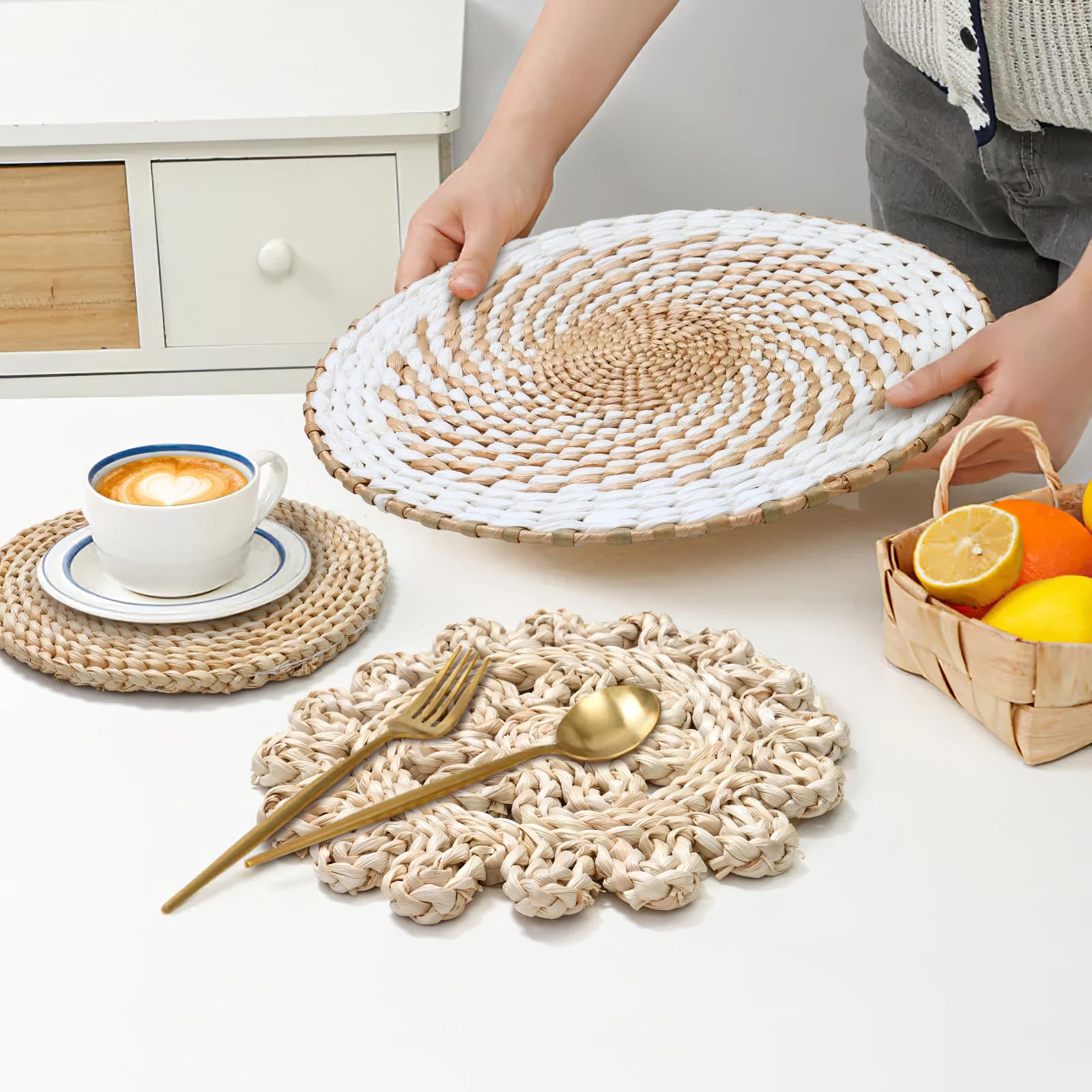 ASTNIC Juego de 11 cestas de pared bohemias para colgar en la pared, juego de decoración de ratán, cestas redondas de tejido bohemio, rústicas con borlas, macramé, cestas tejidas a mano, decoración de