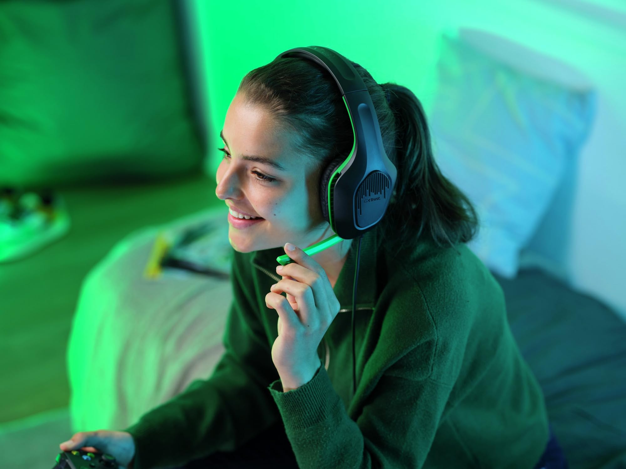 Trust Gaming GXT 415X Zirox Lekkie słuchawki do gier Xbox Series X/S z przetwornikiem 50 mm, gniazdo audio 3,5 mm, kabel 1,2 m, regulowany pałąk, słuchawki z mikrofonem nausznym - czarny/zielony | Przetworniki 50 mm, jack audio 3,5 mm, kabel 1,2 m, przewo