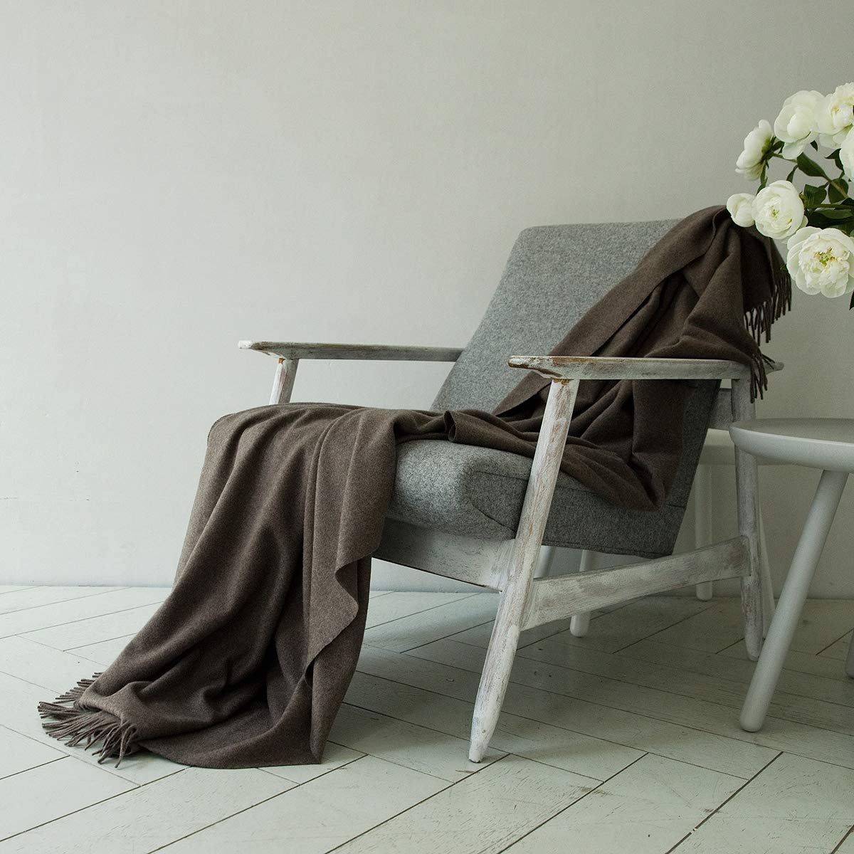 Plaid cachemire marron Everest l'histoire d'un confort authentique