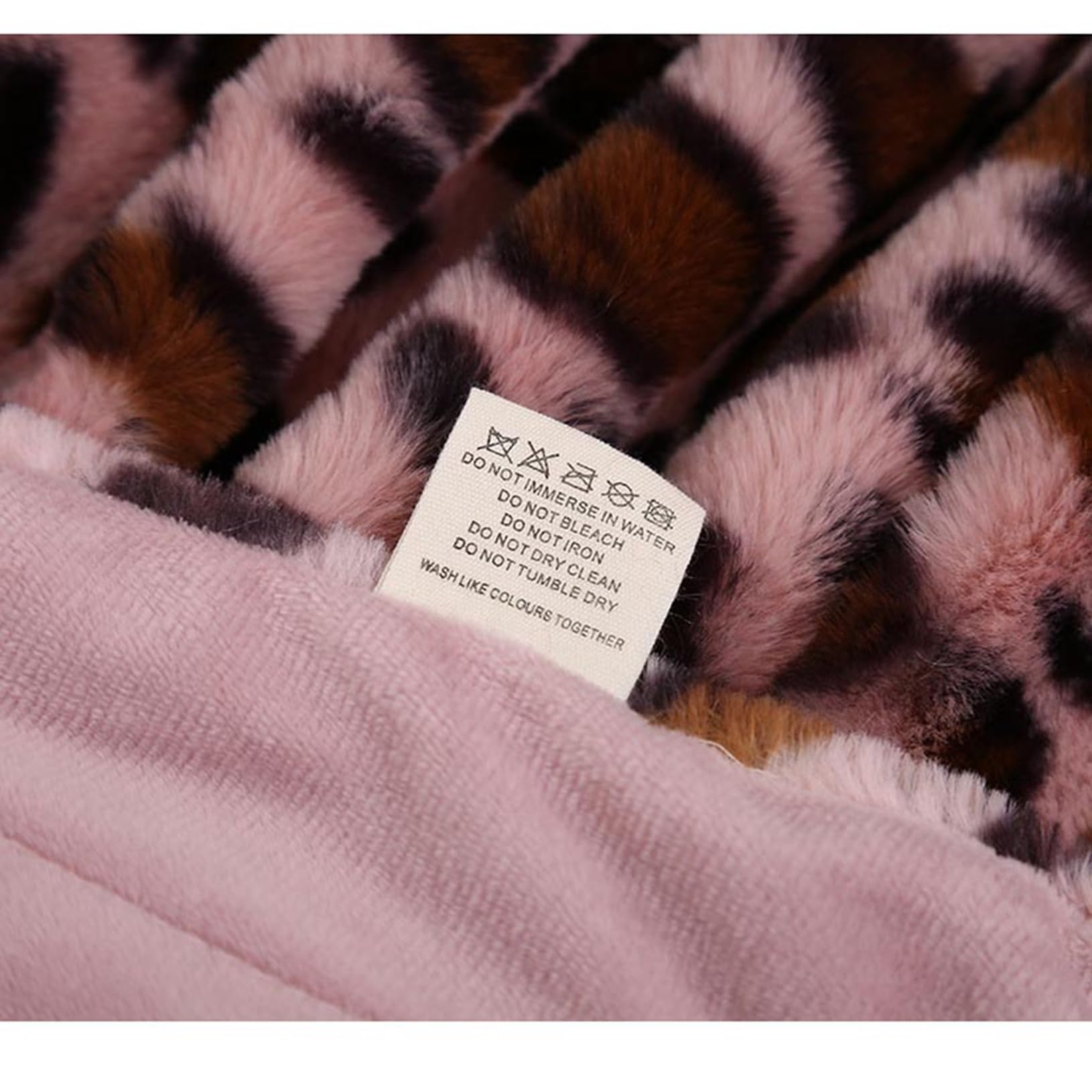Amazon｜レオパード柄 毛布 ピンク ブランケット blanket シングル