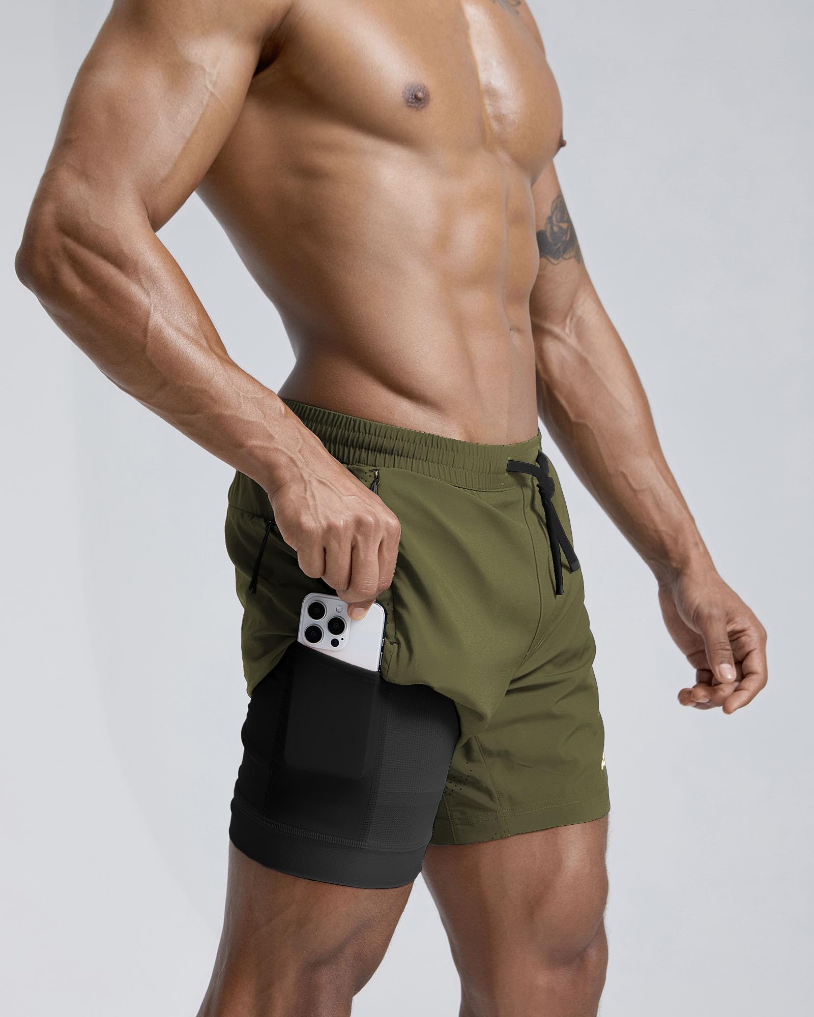 maamgic Pantalones cortos deportivos para correr para hombre con forro, pantalones cortos de entrenamiento ultraligeros de 7 pulgadas