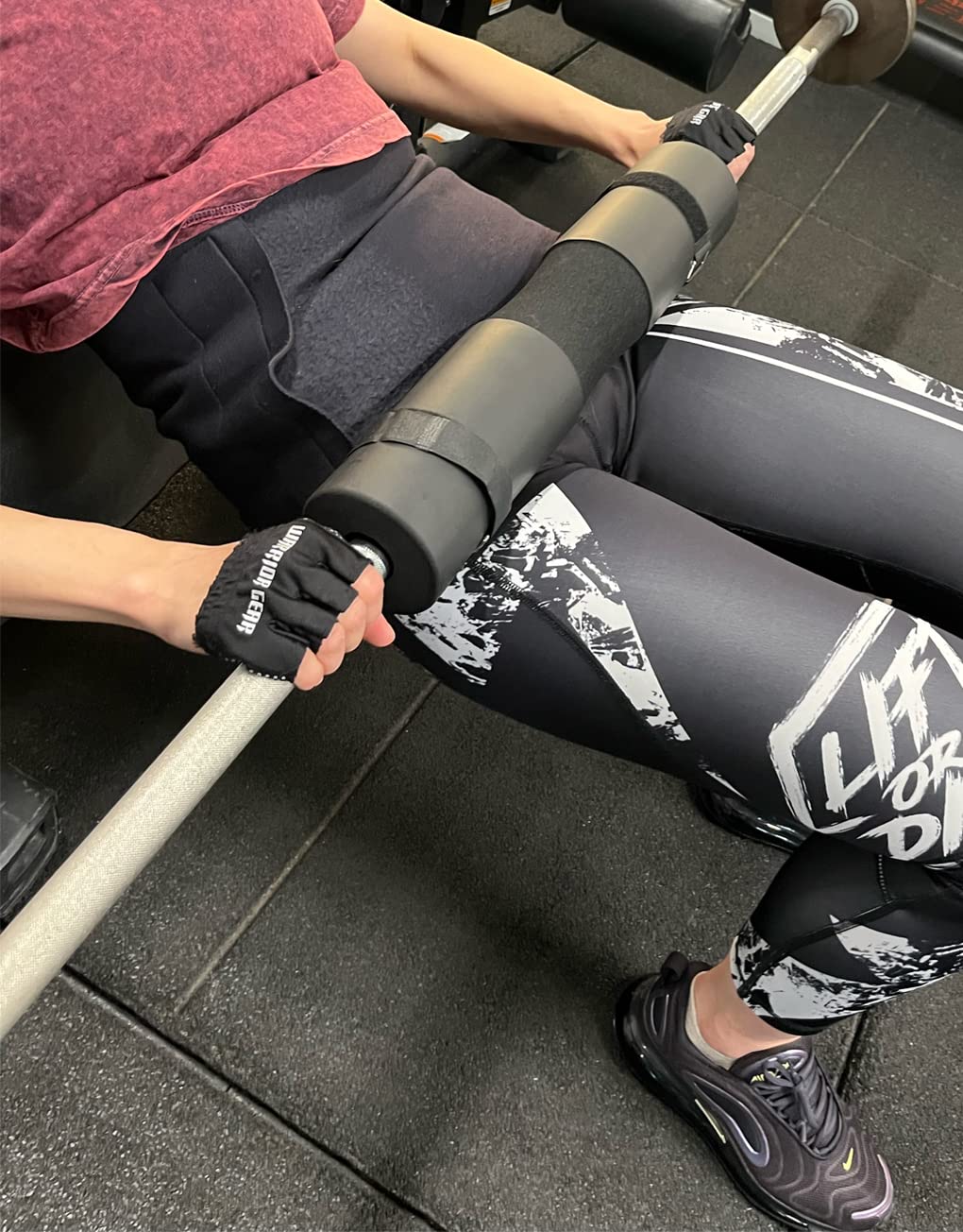 Pianka ochronna do przysiadów, podkładka pod przysiady, pianka ochronna na rzep, do treningu siłowego i fitnessu, ochrona podczas przysiadów, rozcięć, hip thrusts