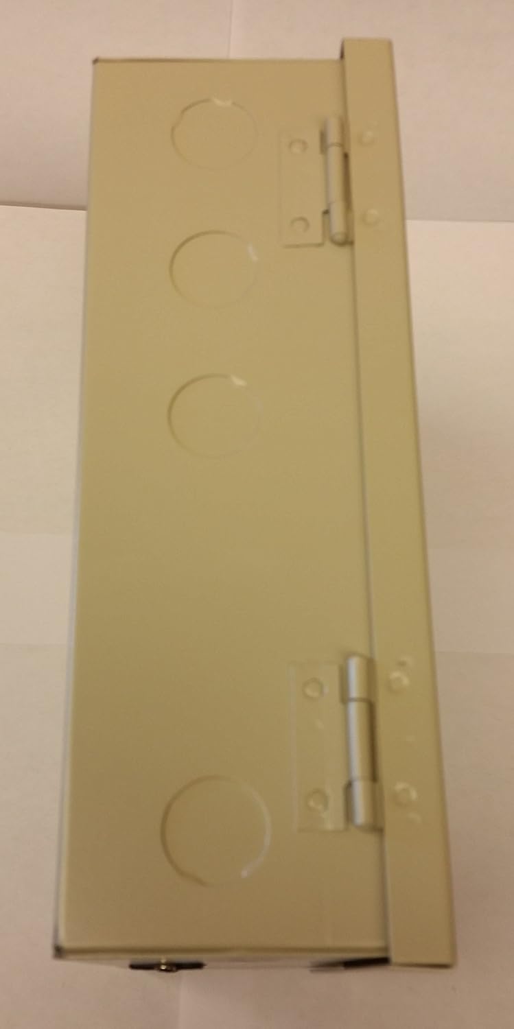 Power Supply Box Distribution Unit 18 Ports Output PTC Fuse 12V DC 20Amp