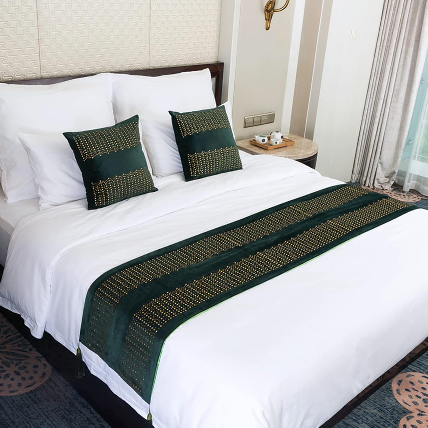 Tassel Velvet Bedding Cover Runners Gold Rhinestone Bed Scarf Soft Bedspread Bed Decor Throw for Hotel, Pink, 45x180cm Bed Runner for 1.2m Bed